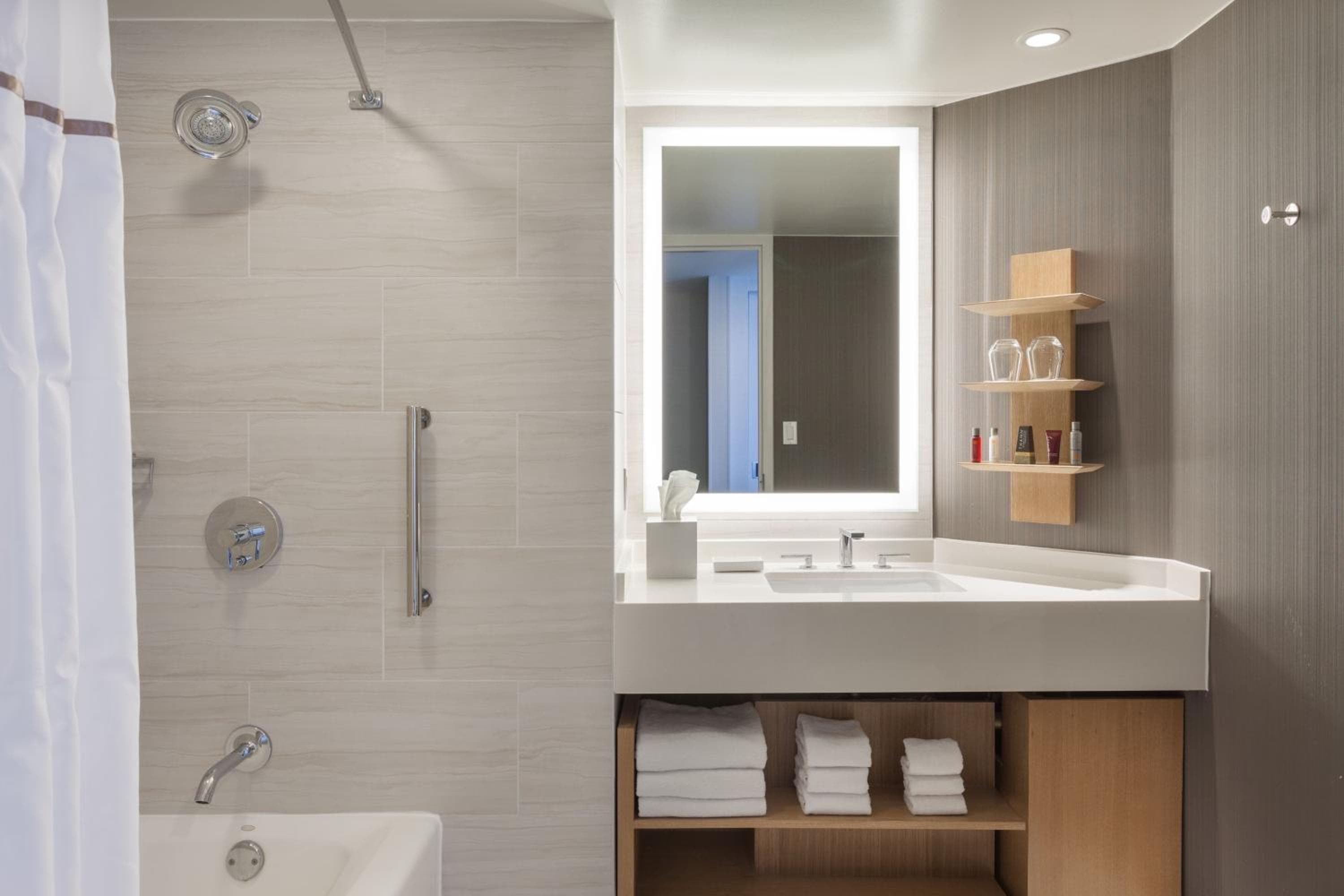 Tampa Marriott Water Street — 23