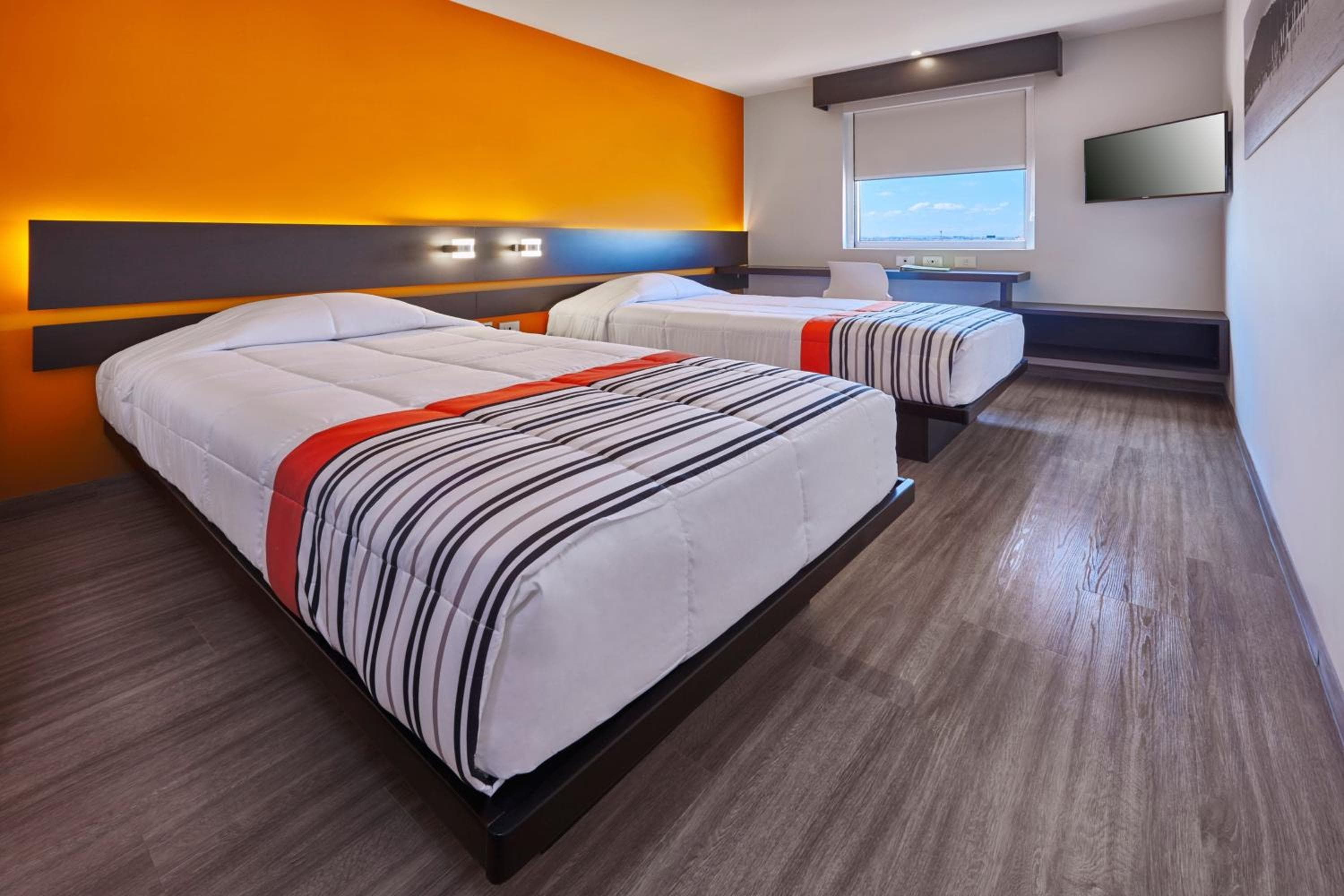 City Express Junior by Marriott Ciudad de México Sullivan -> City Express Junior von Marriott Ciudad de México Sullivan — 30