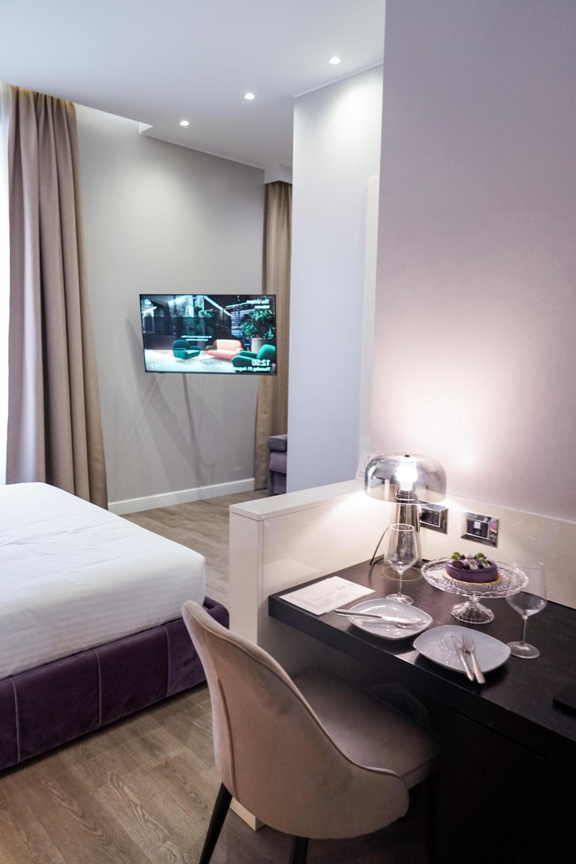 The Unique Hotel Brera — 22