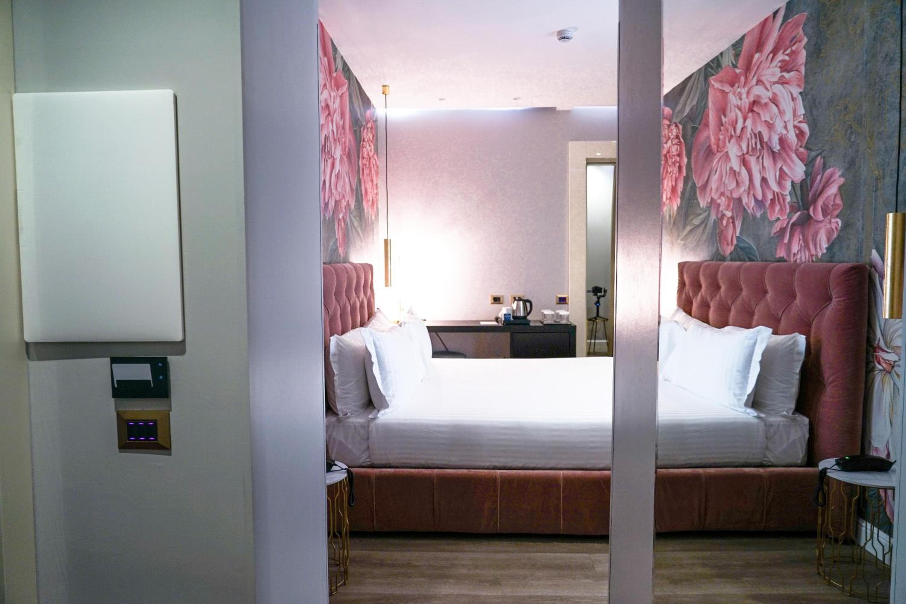The Unique Hotel Brera — 26