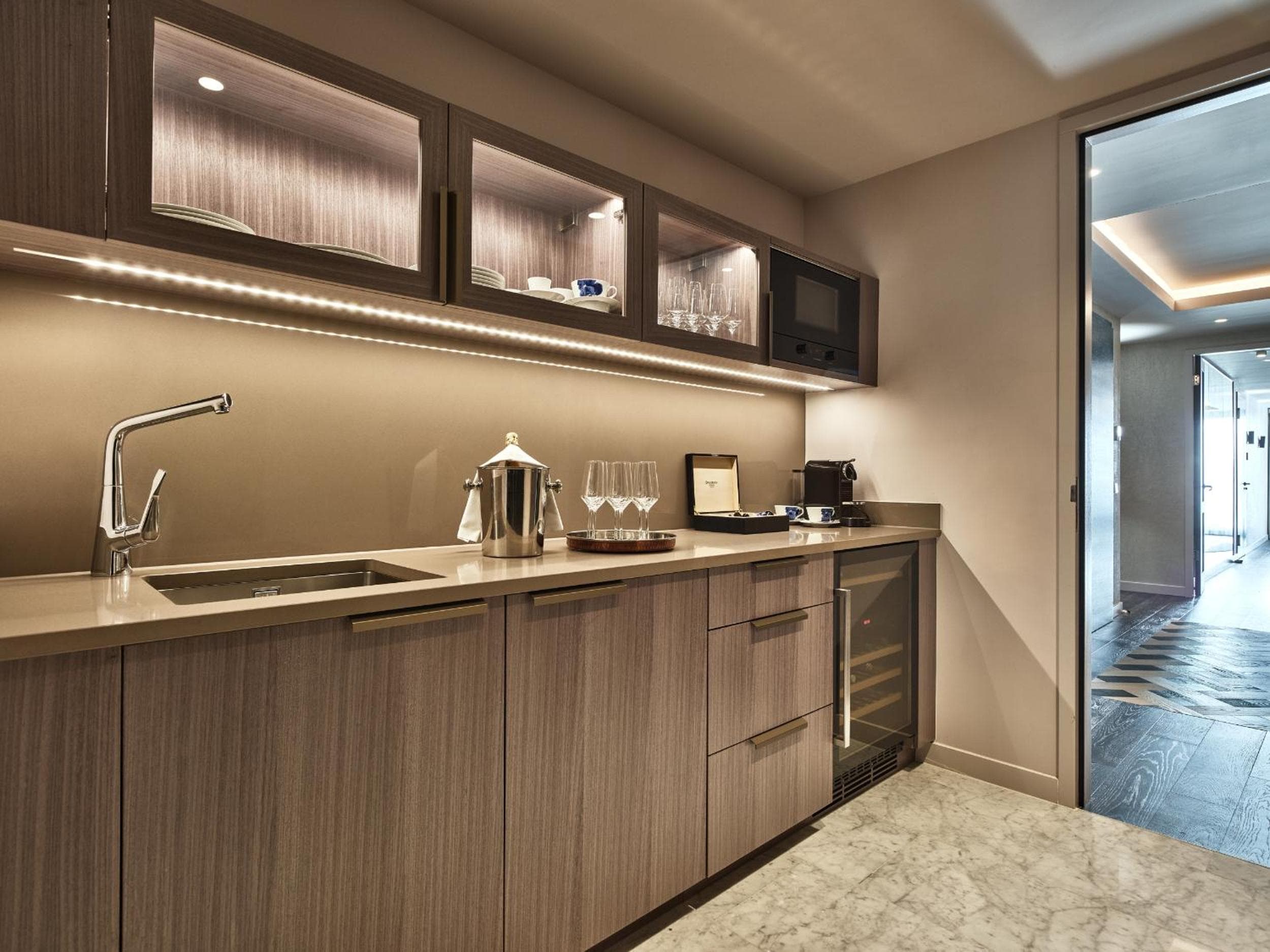 Hyatt Regency Amsterdam — 9