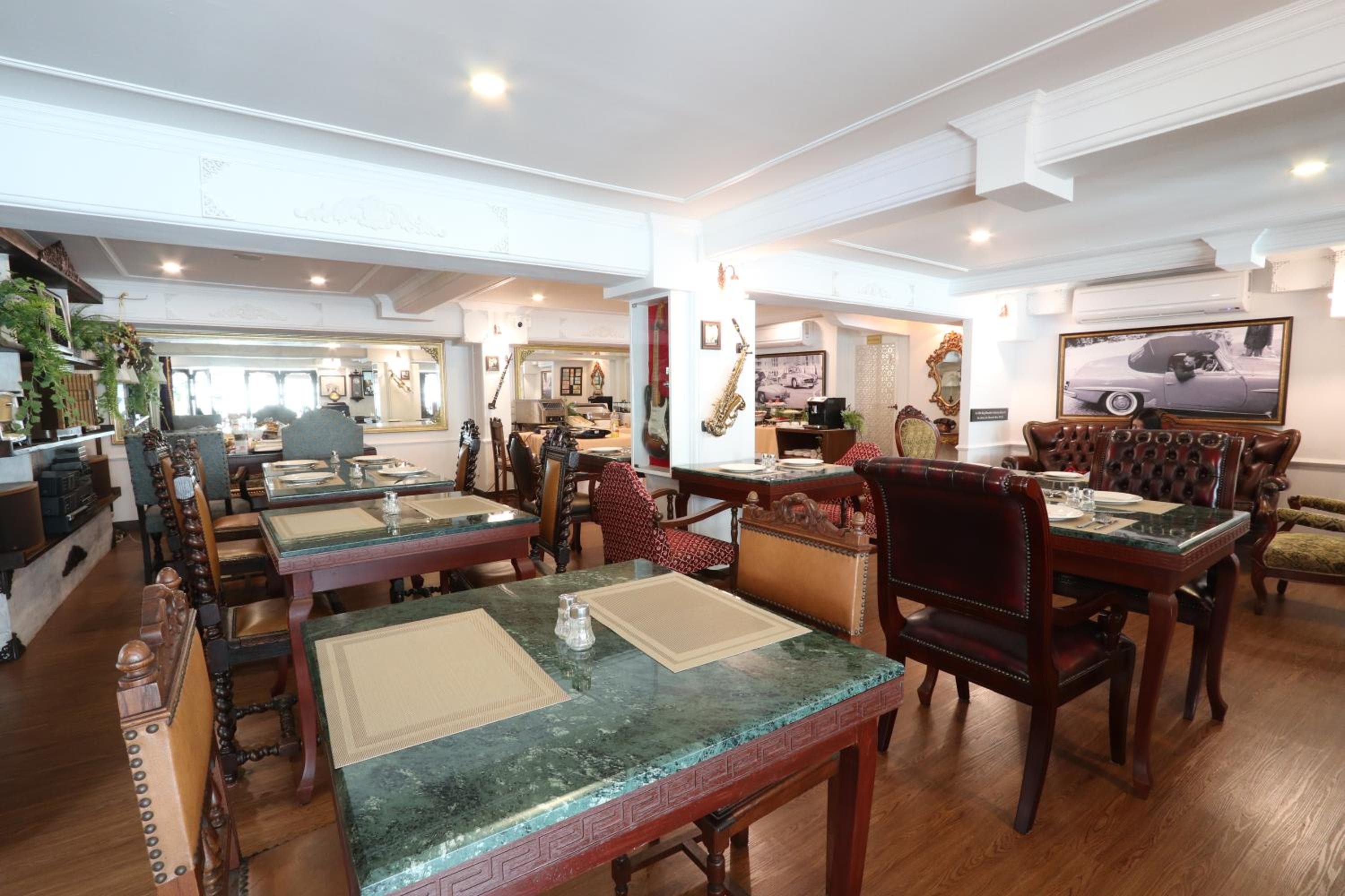 Siam Champs Elyseesi Hotel unico — 17
