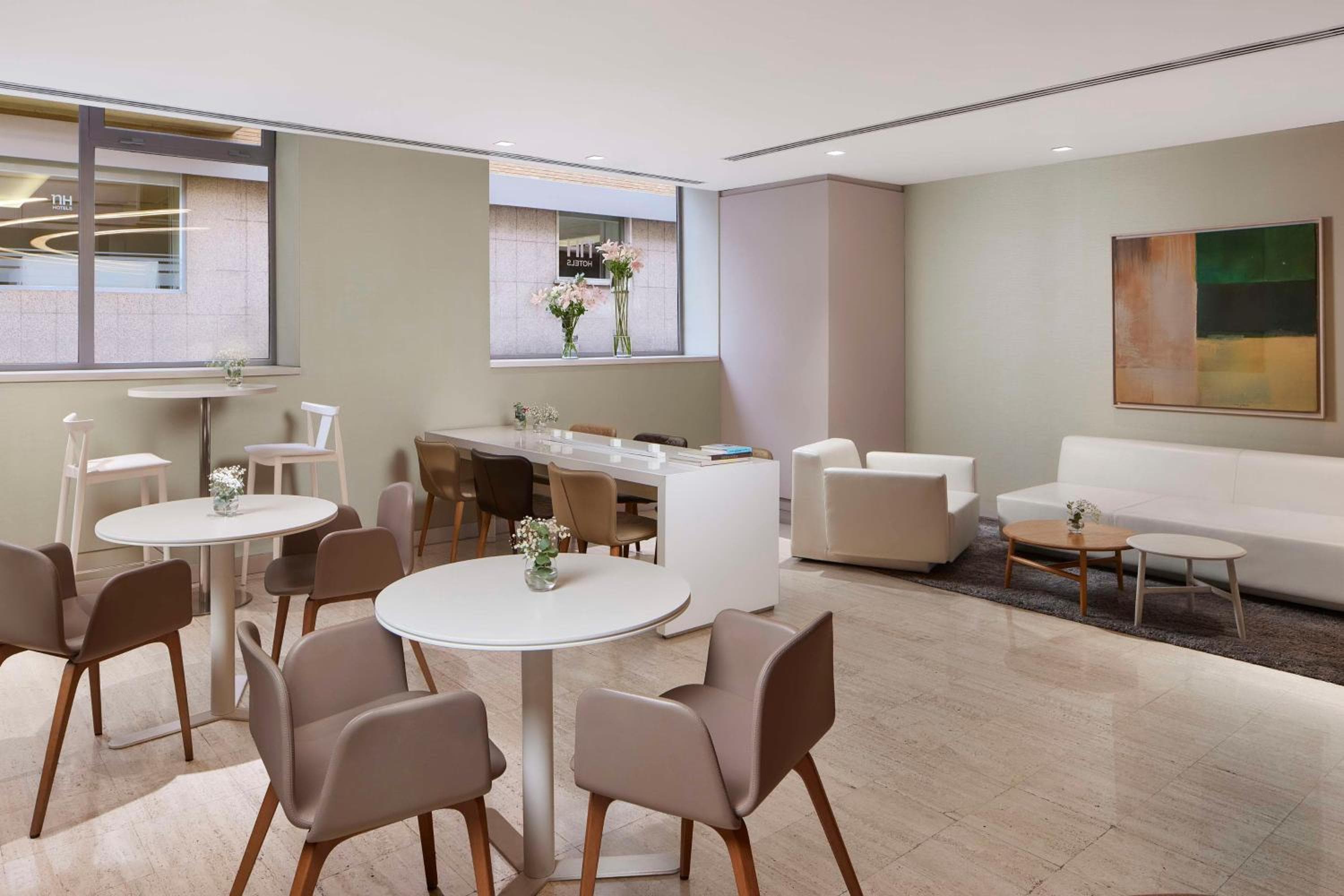 NH Madrid Zurbano — 16