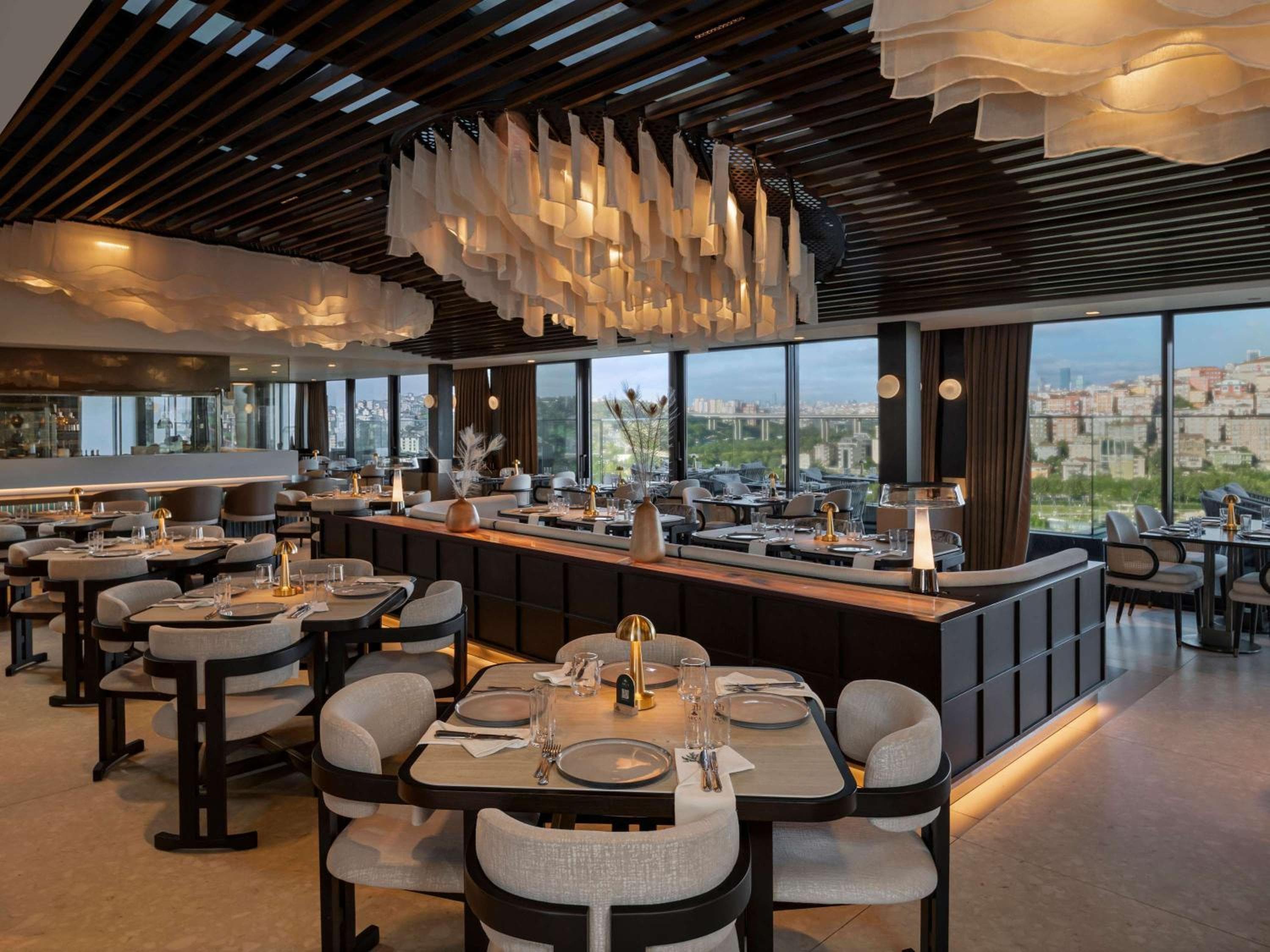 Mövenpick Istanbul Hotel Golden Horn — 17