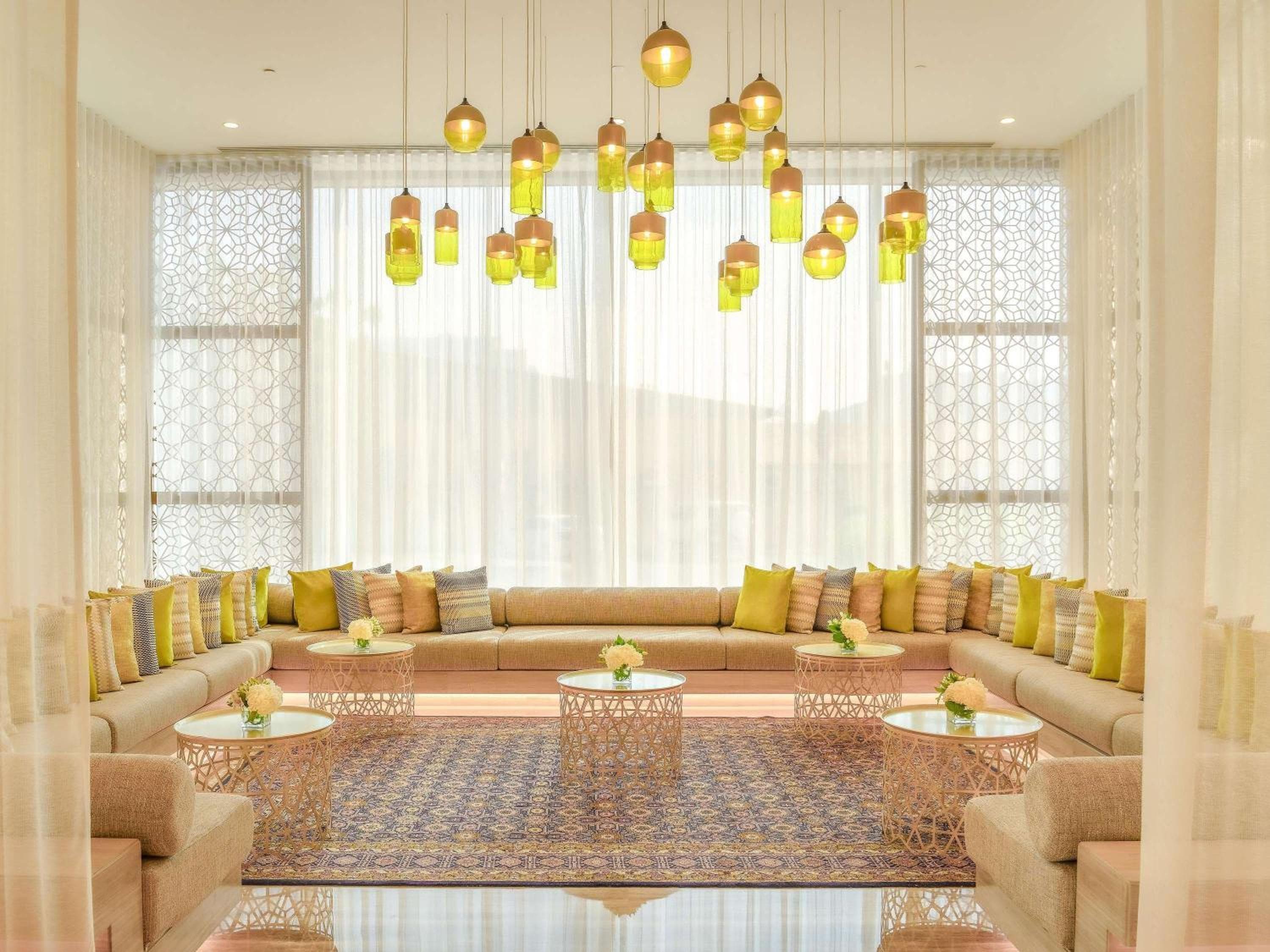 Gran Mercure Dubai Ciudad — 5
