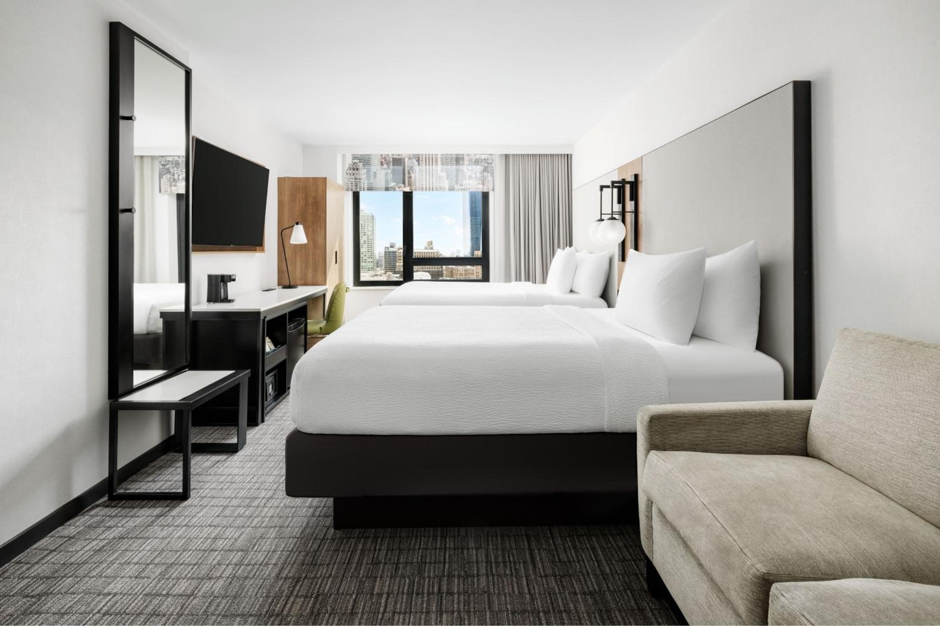 Fairfield Inn & Suites by Marriott New York Manhattan/Times Square South — 14