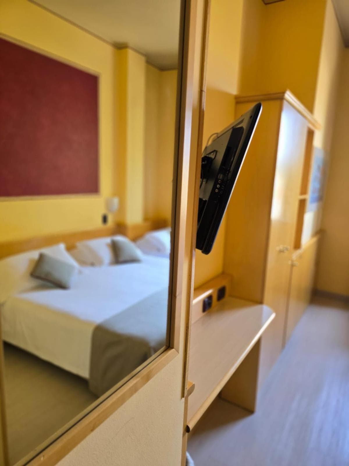 Mokinba Hotels Sant'Ambroeus - Mokinba Hotels Sant'Ambroeus — 9
