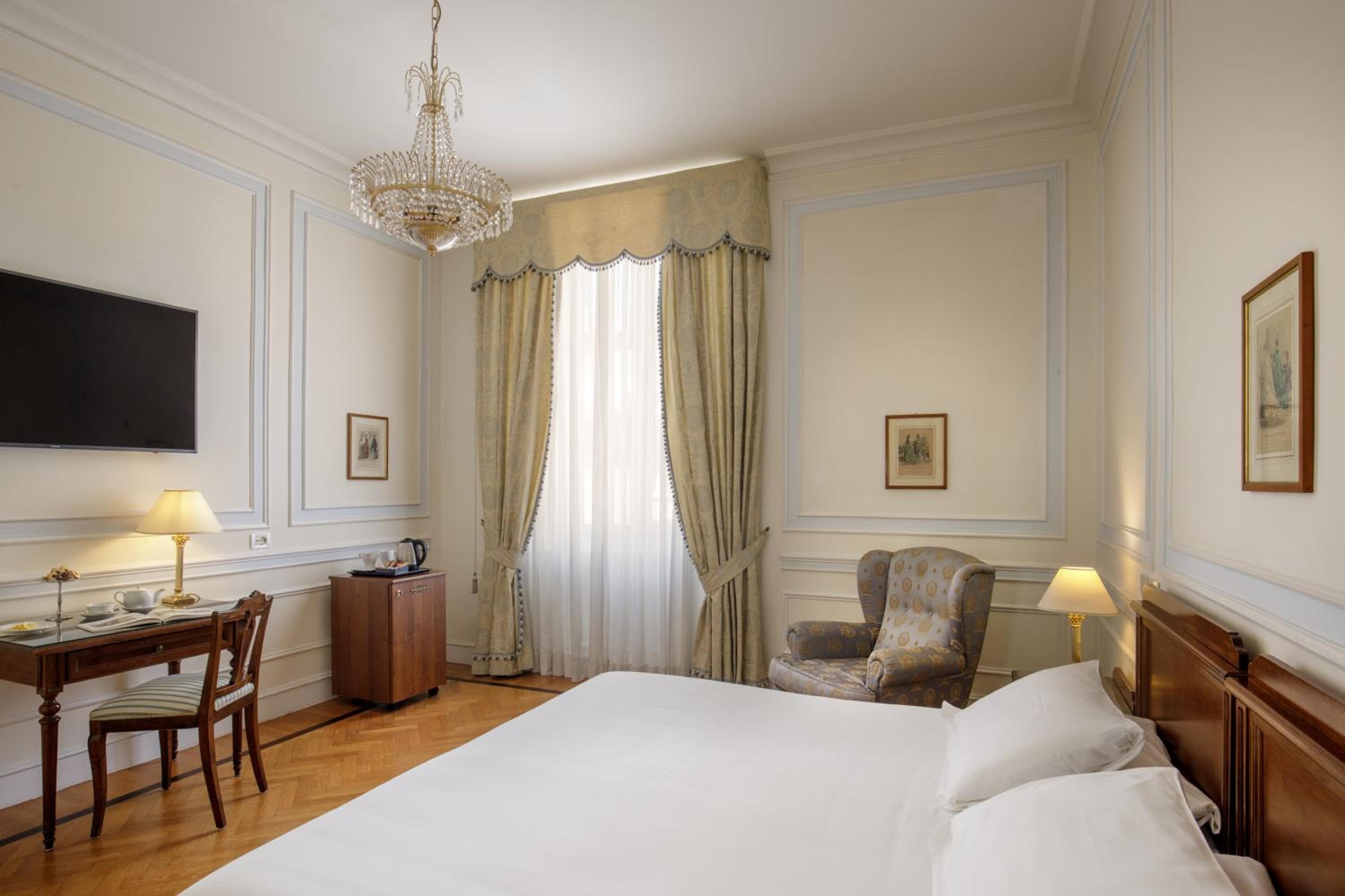 Hotel Quirinale — 22