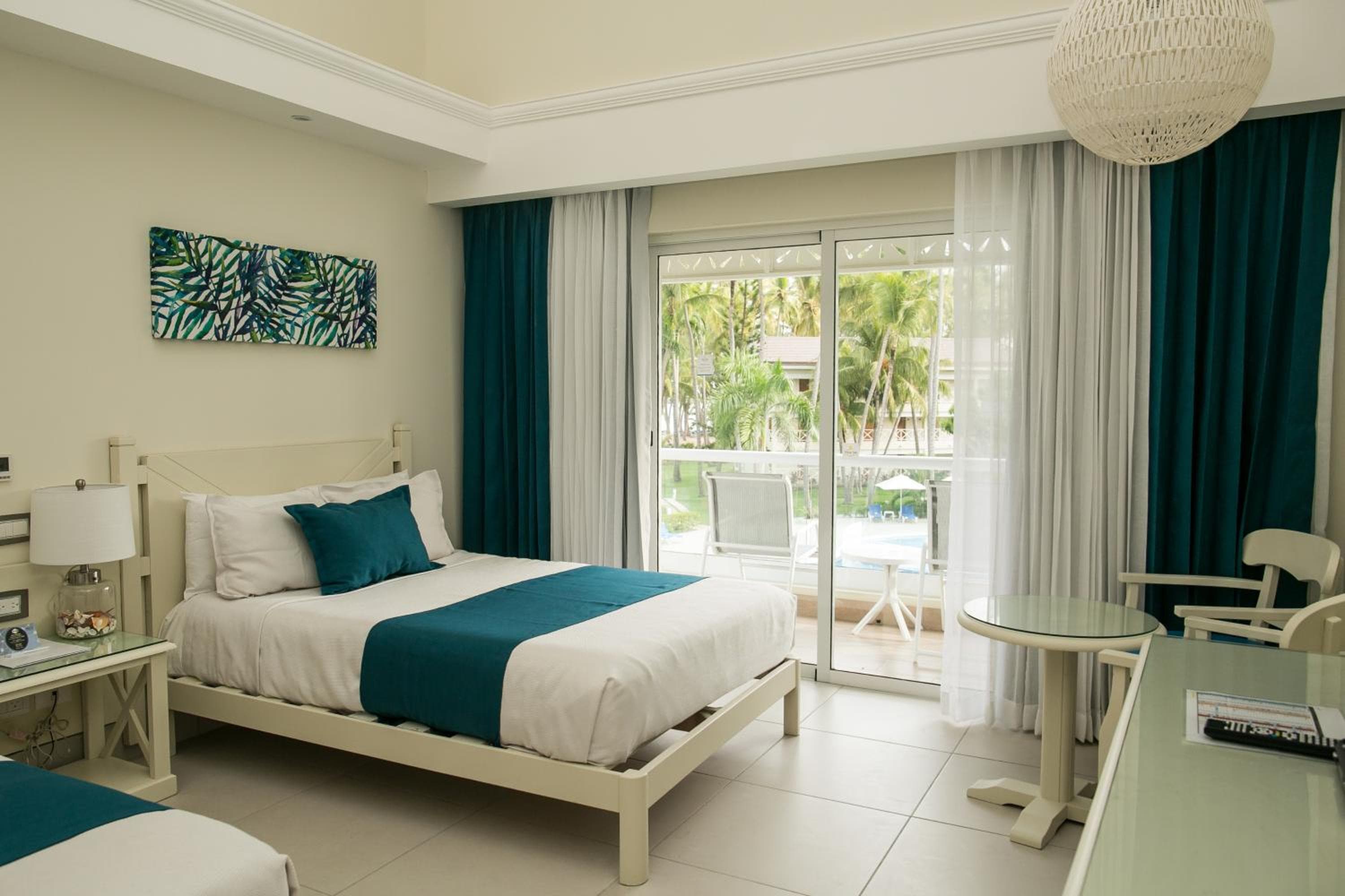 Vista Sol Punta Cana Beach Resort & Spa - All Inclusive — 2