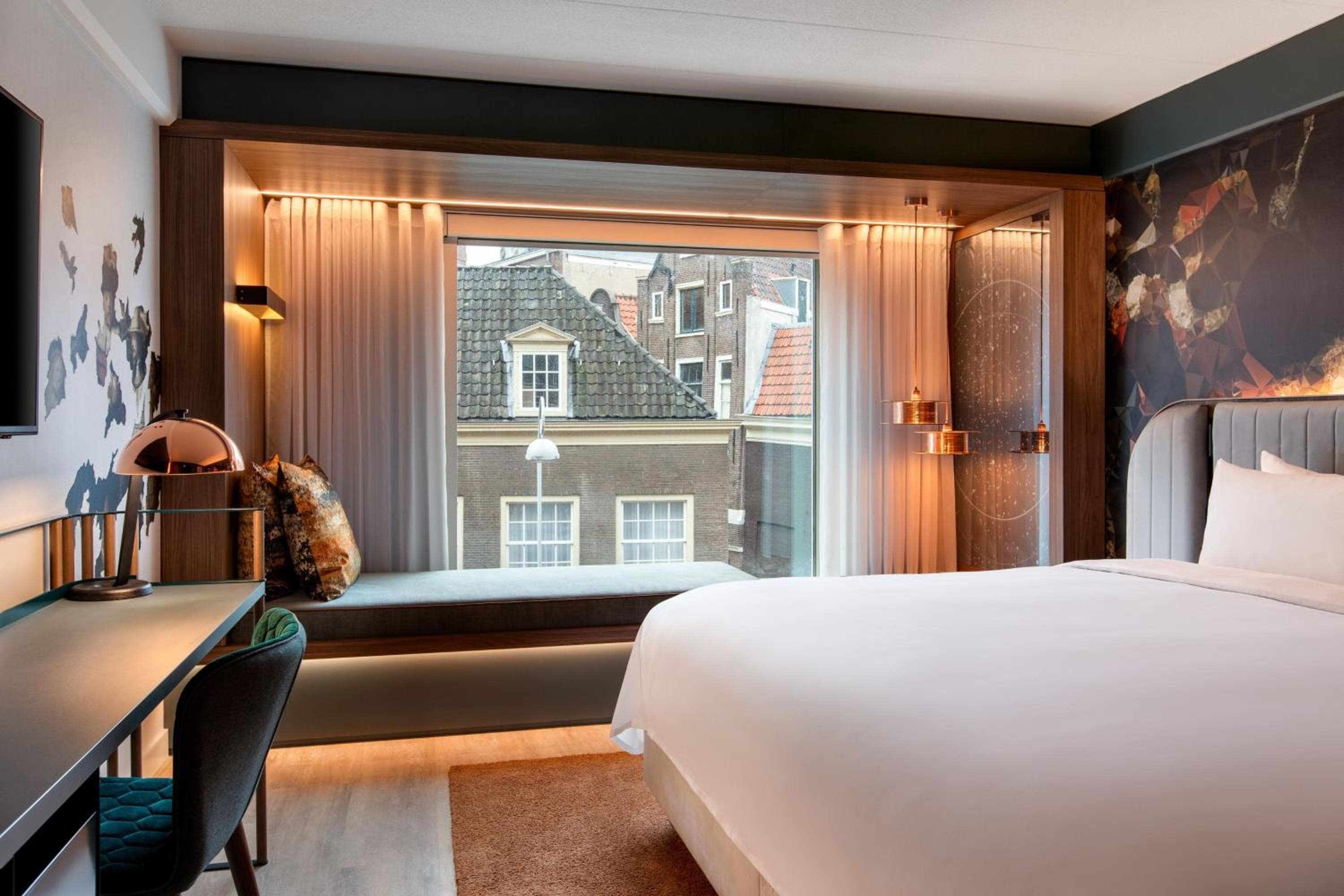 Renaissance Amsterdam Hotel — 24