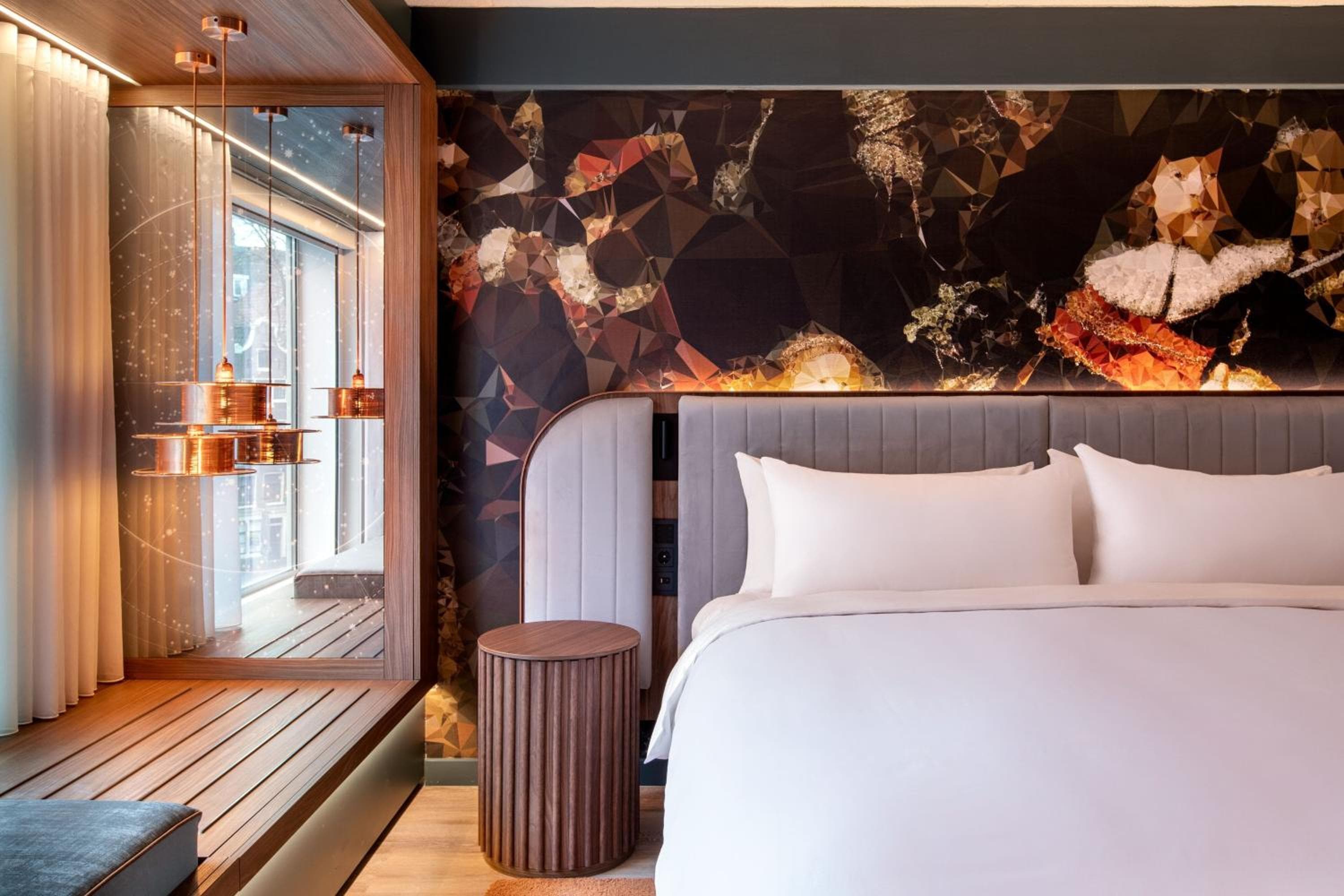 Renaissance Amsterdam Hotel — 23