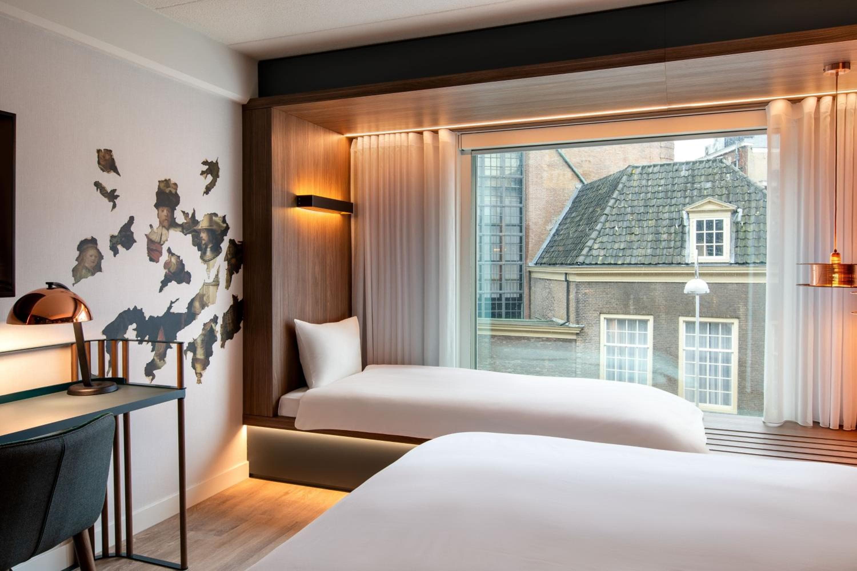 Renaissance Amsterdam Hotel — 19