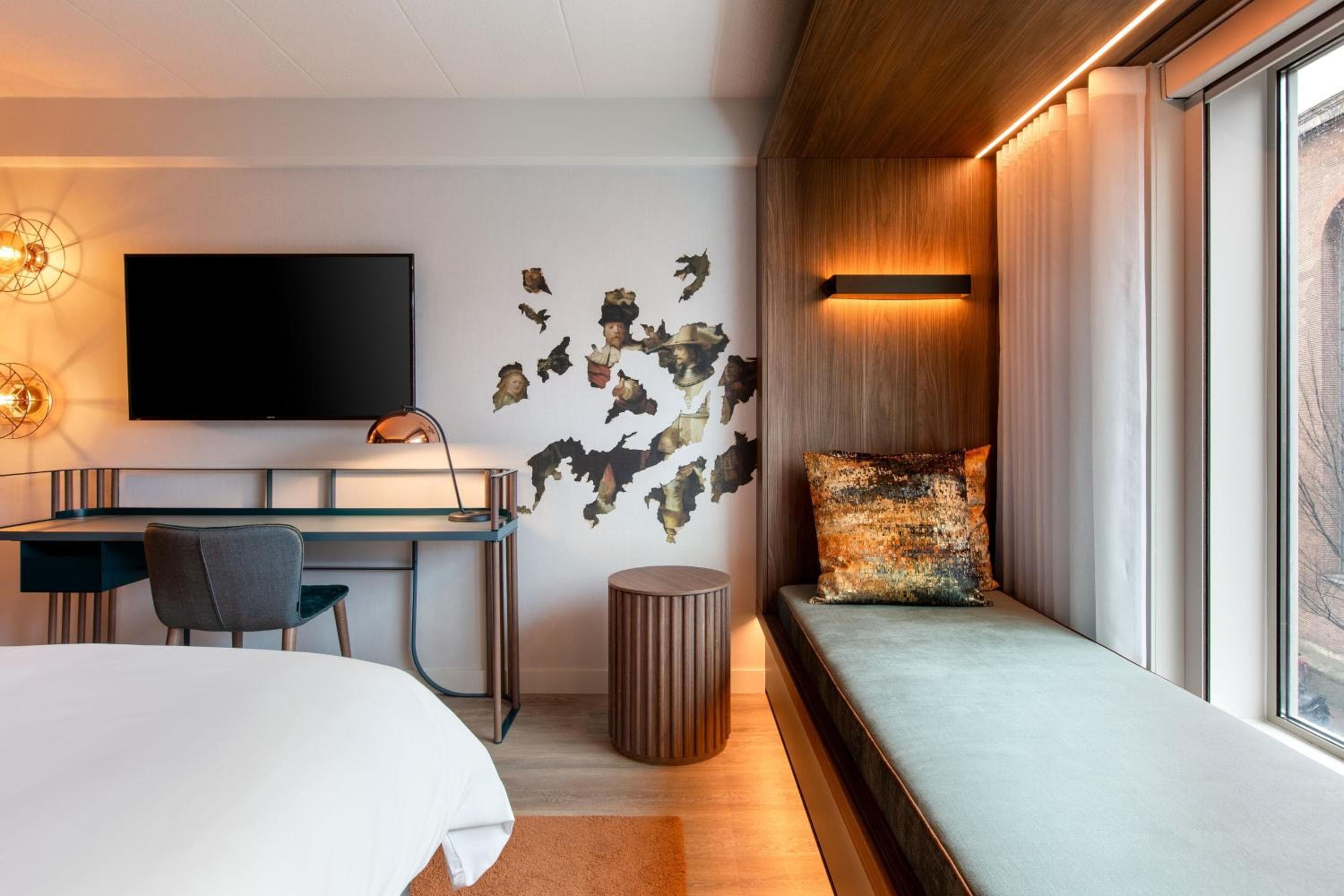 Renaissance Amsterdam Hotel — 21