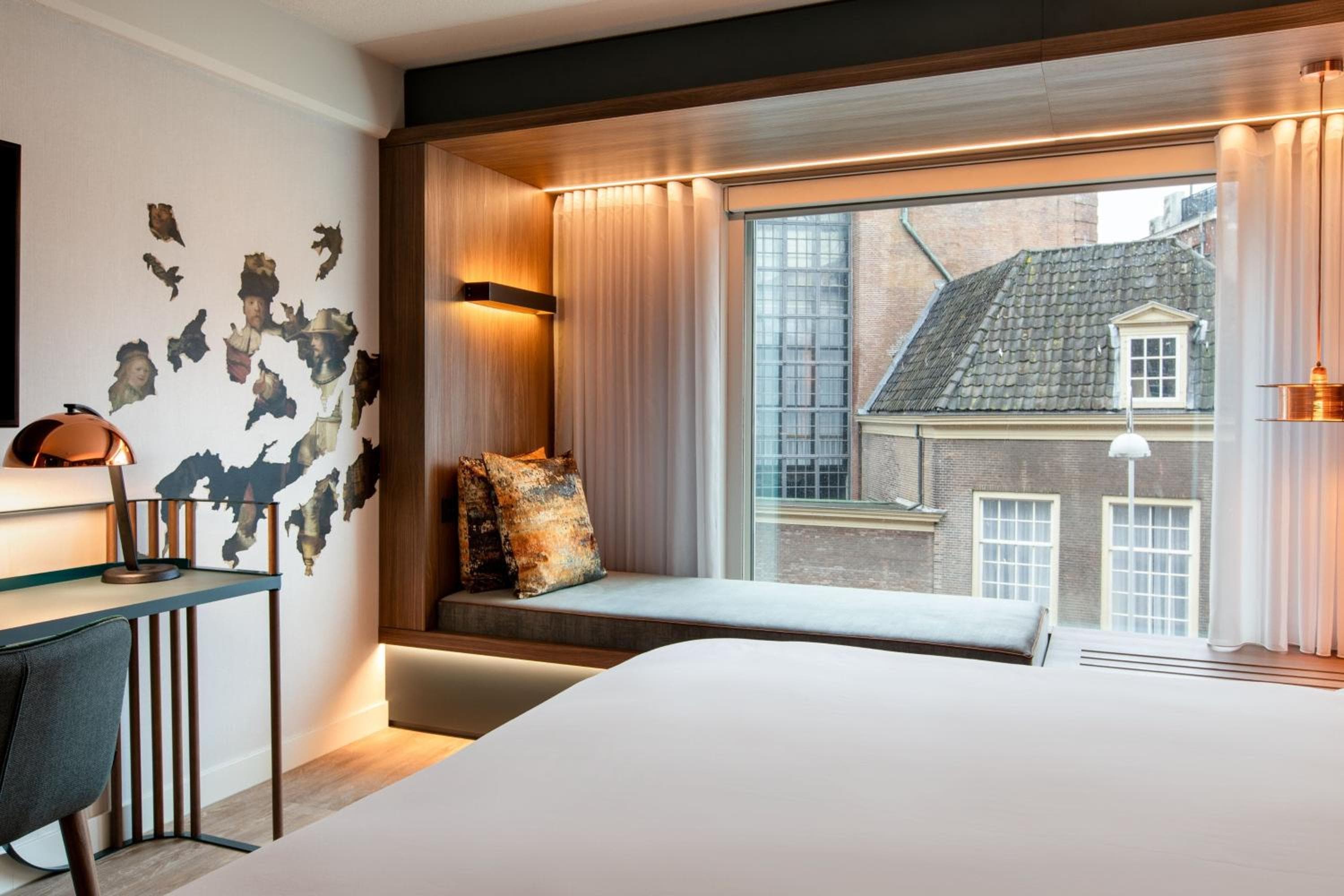 Renaissance Amsterdam Hotel — 23
