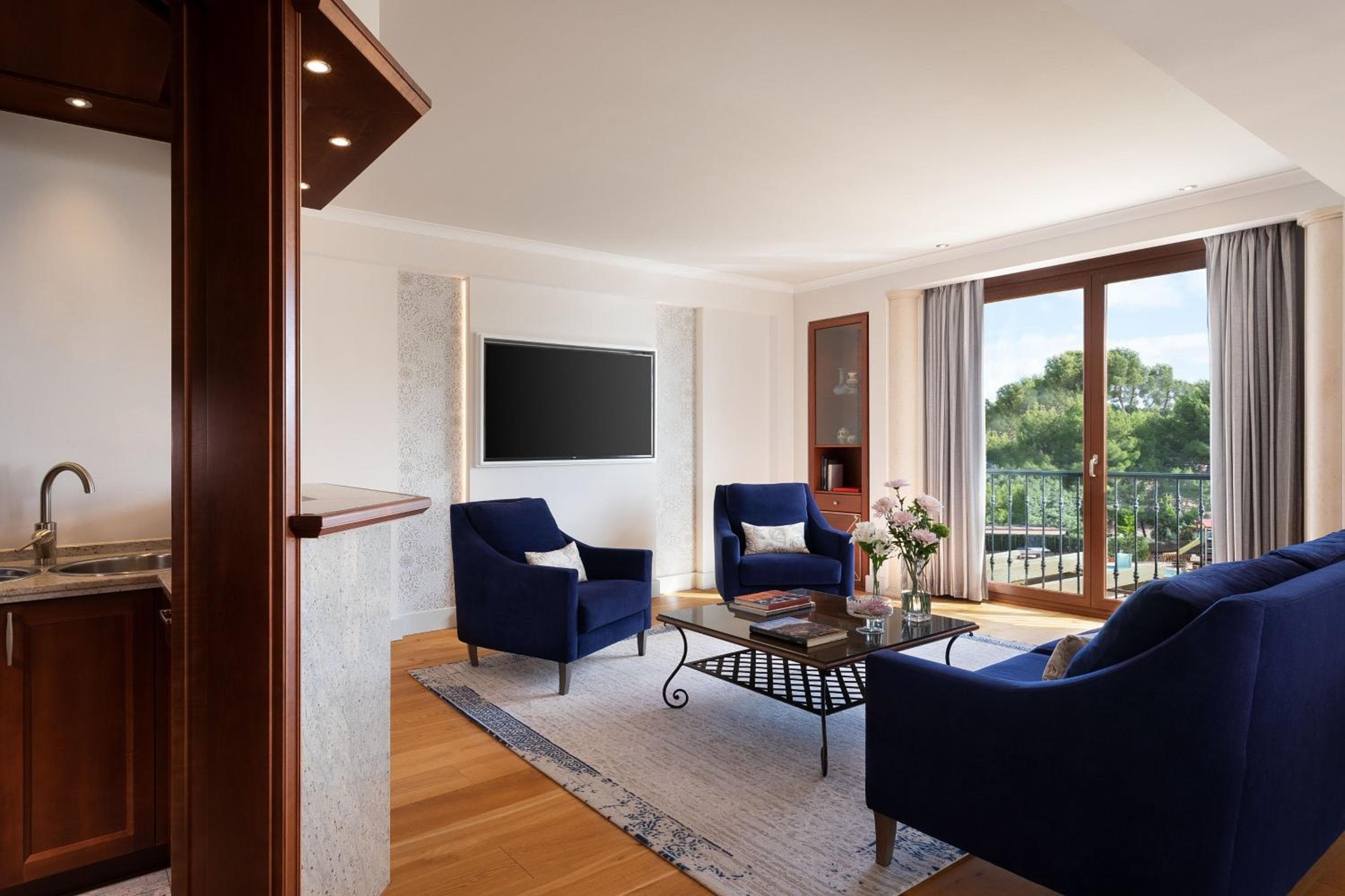 The St. Regis Mardavall Mallorca Resort — 4