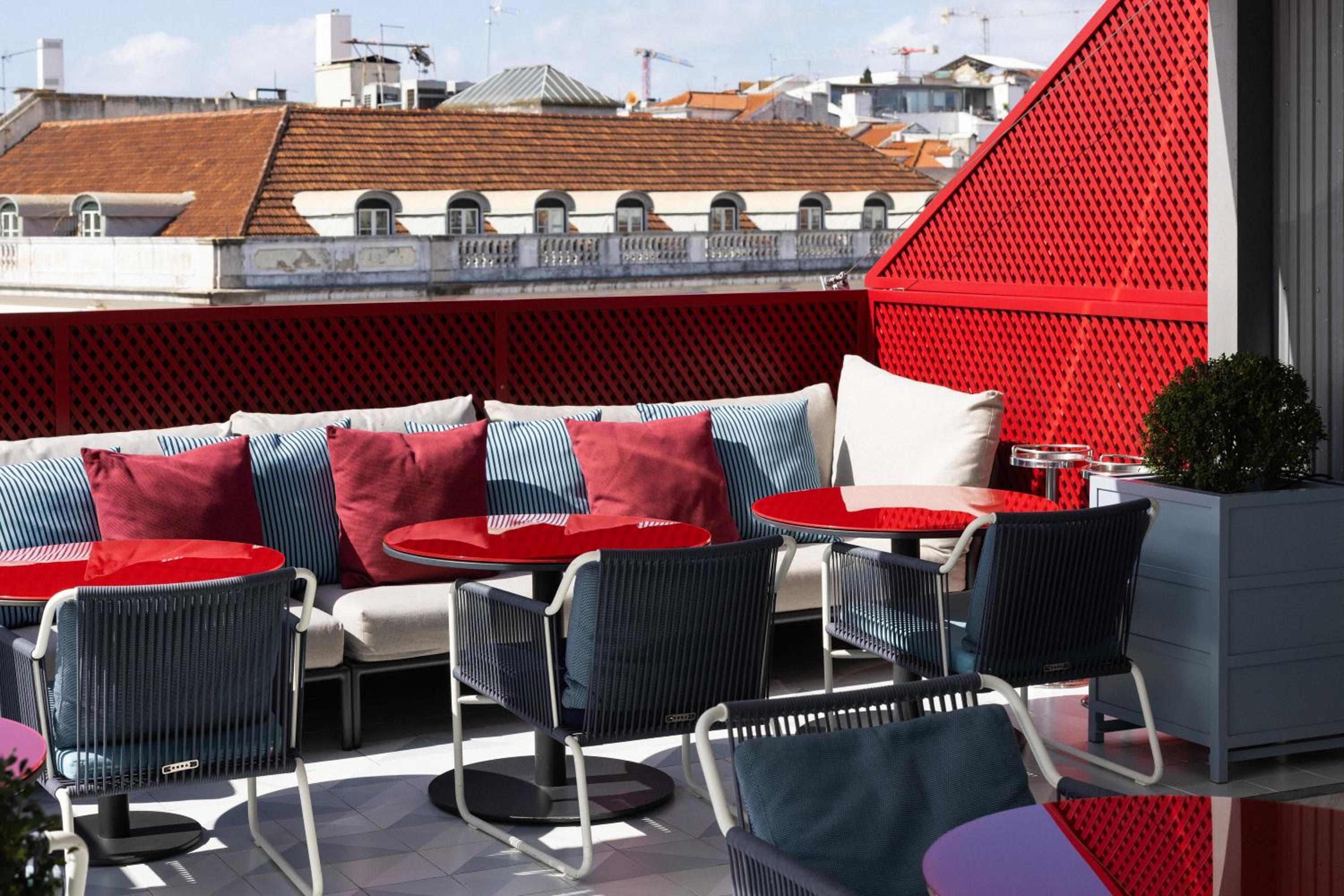 Bairro Alto Hotel — 24