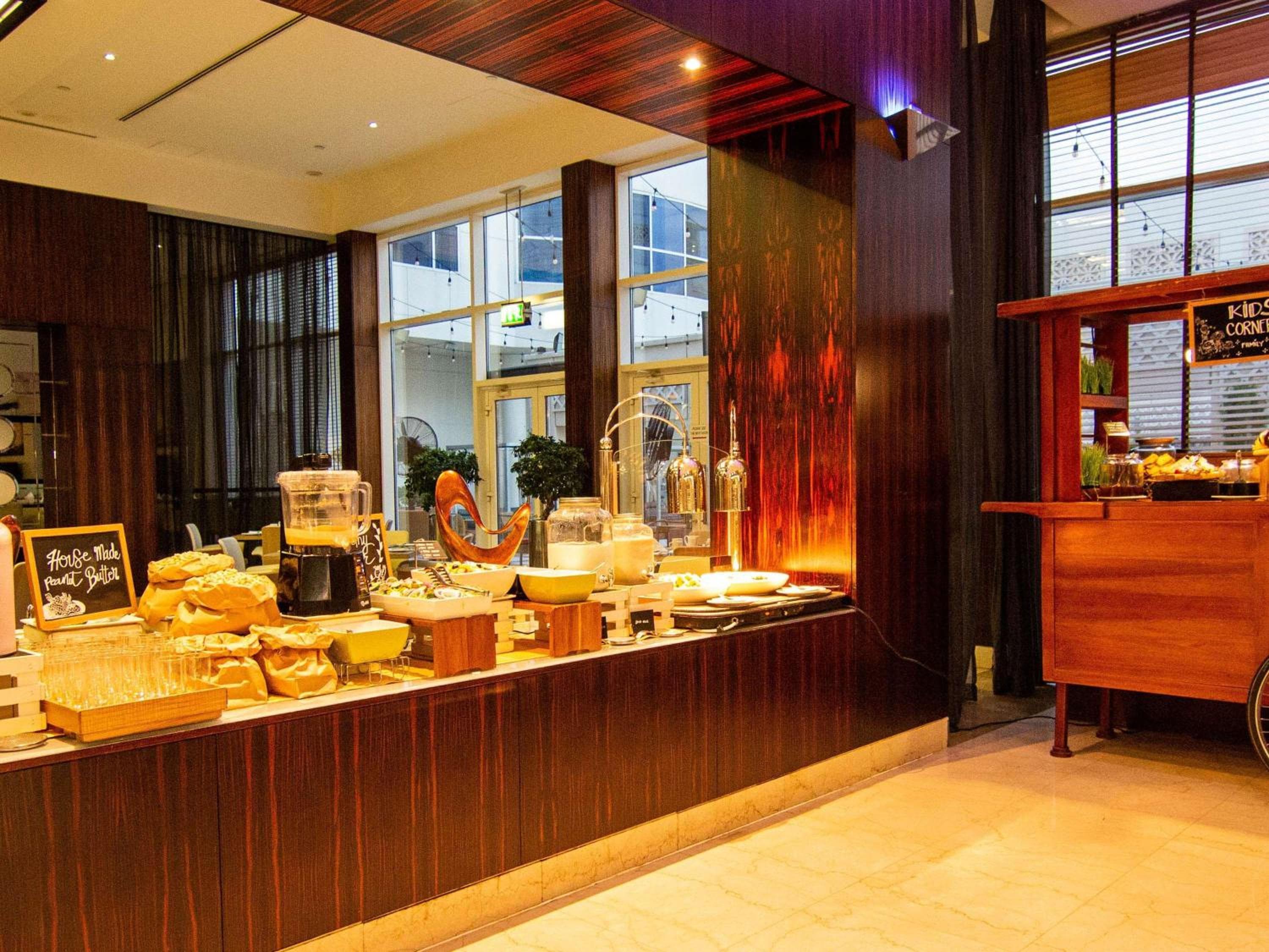 Novotel Centro Congressi Dubai — 29