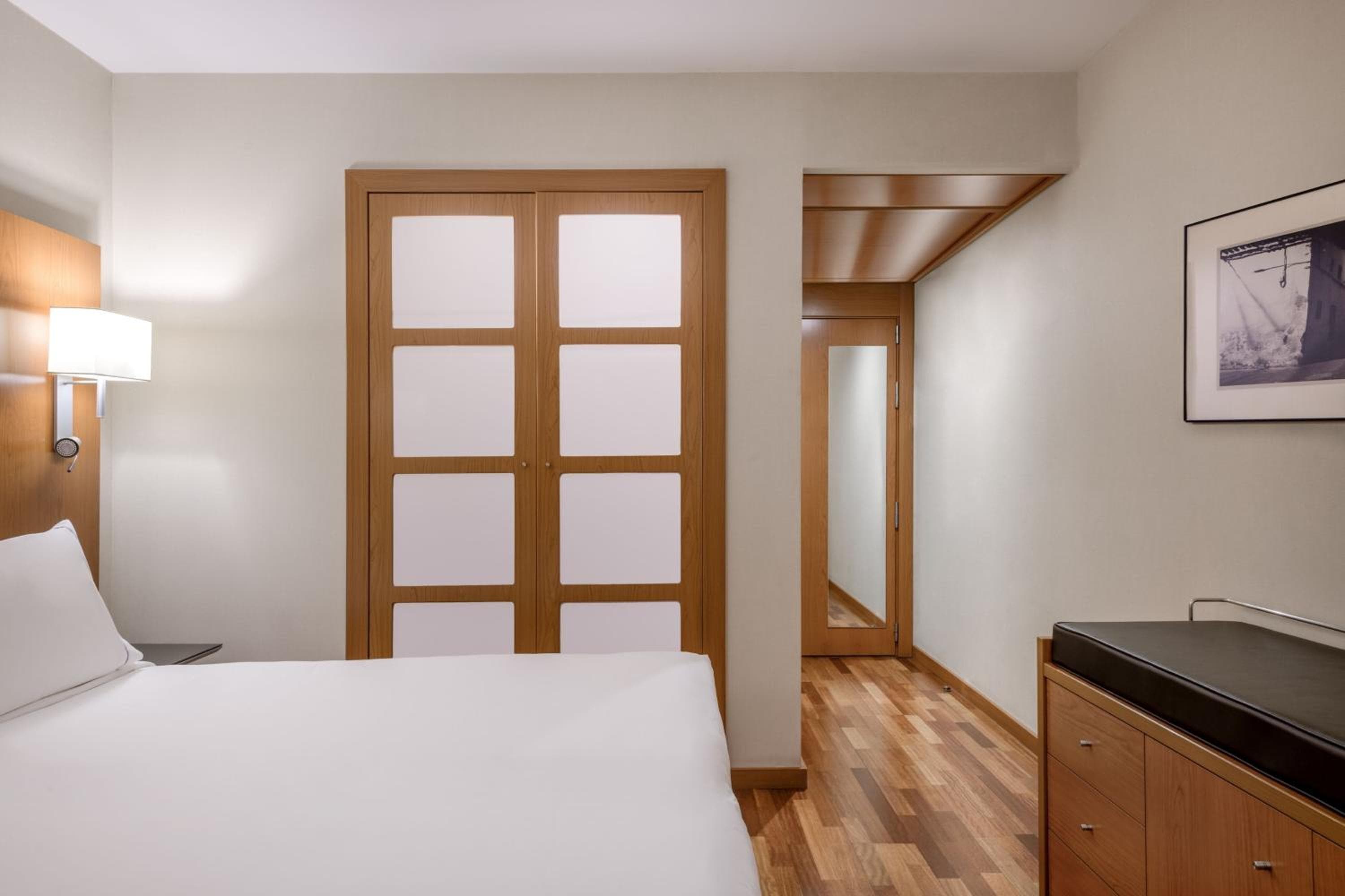 AC Hotel Sevilla Fórum by Marriott — 7