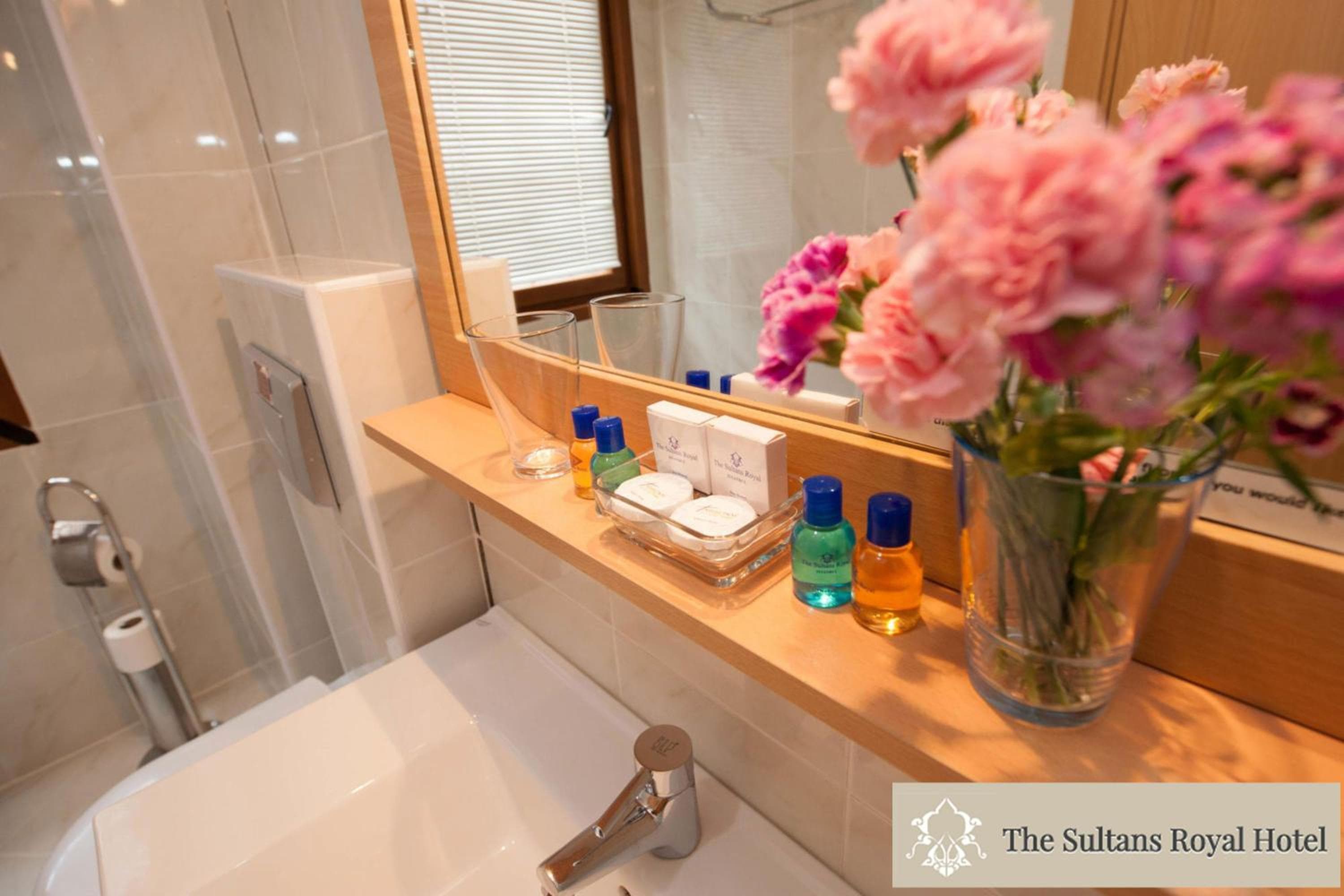 Sultans Royal Hotel — 8