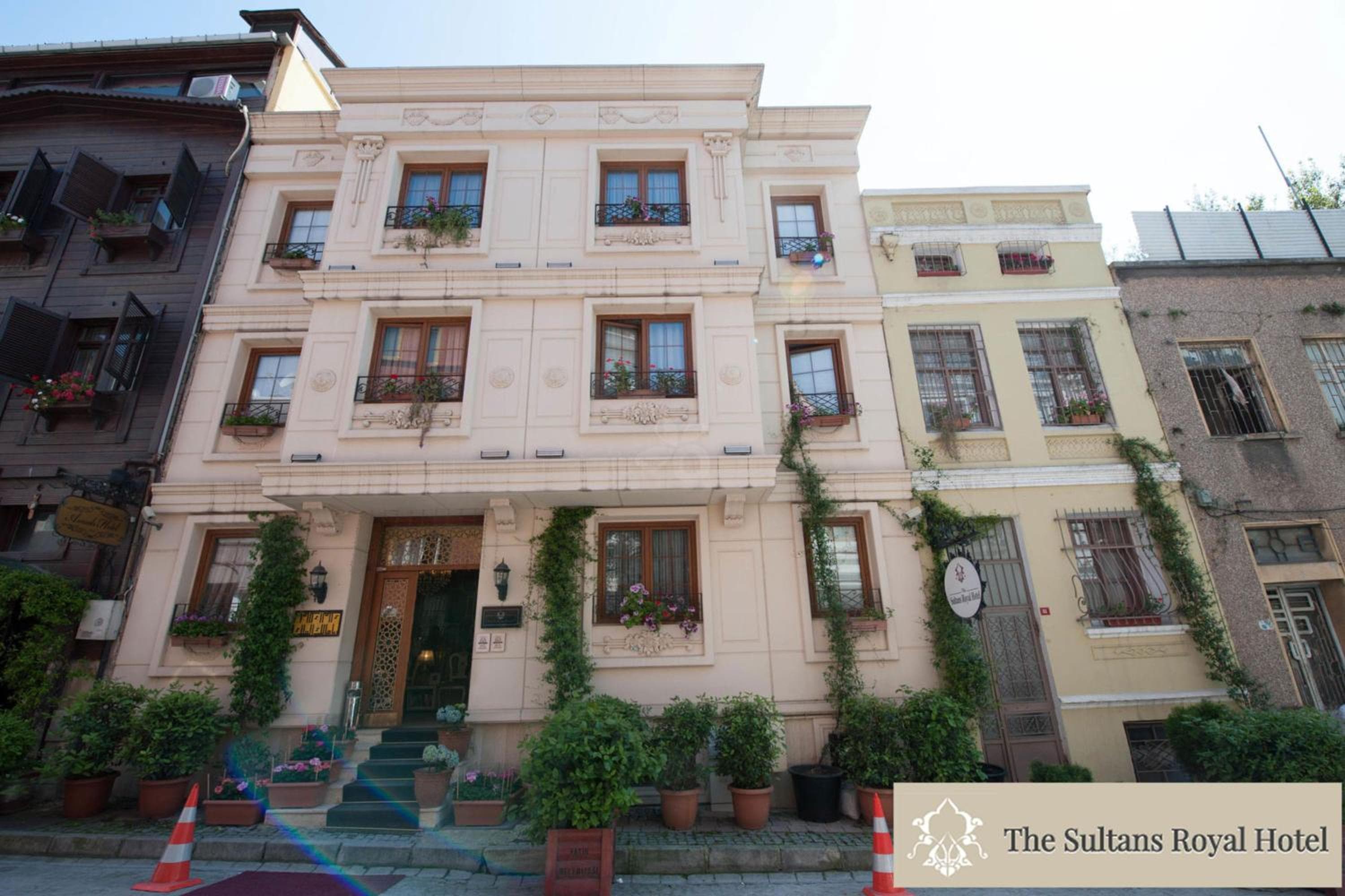 Sultans Royal Hotel — 29