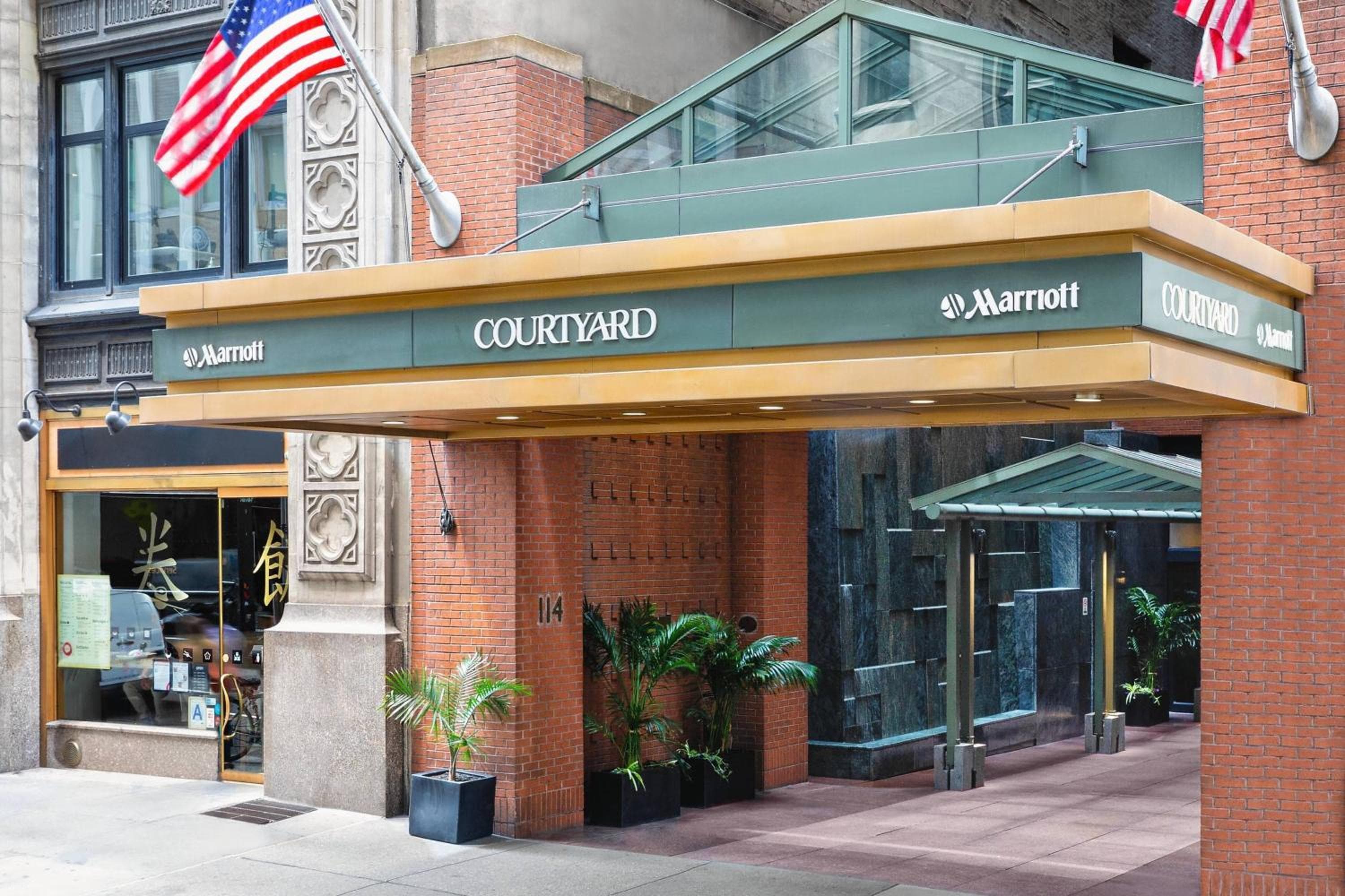 Courtyard New York Manhattan/Times Square — 1