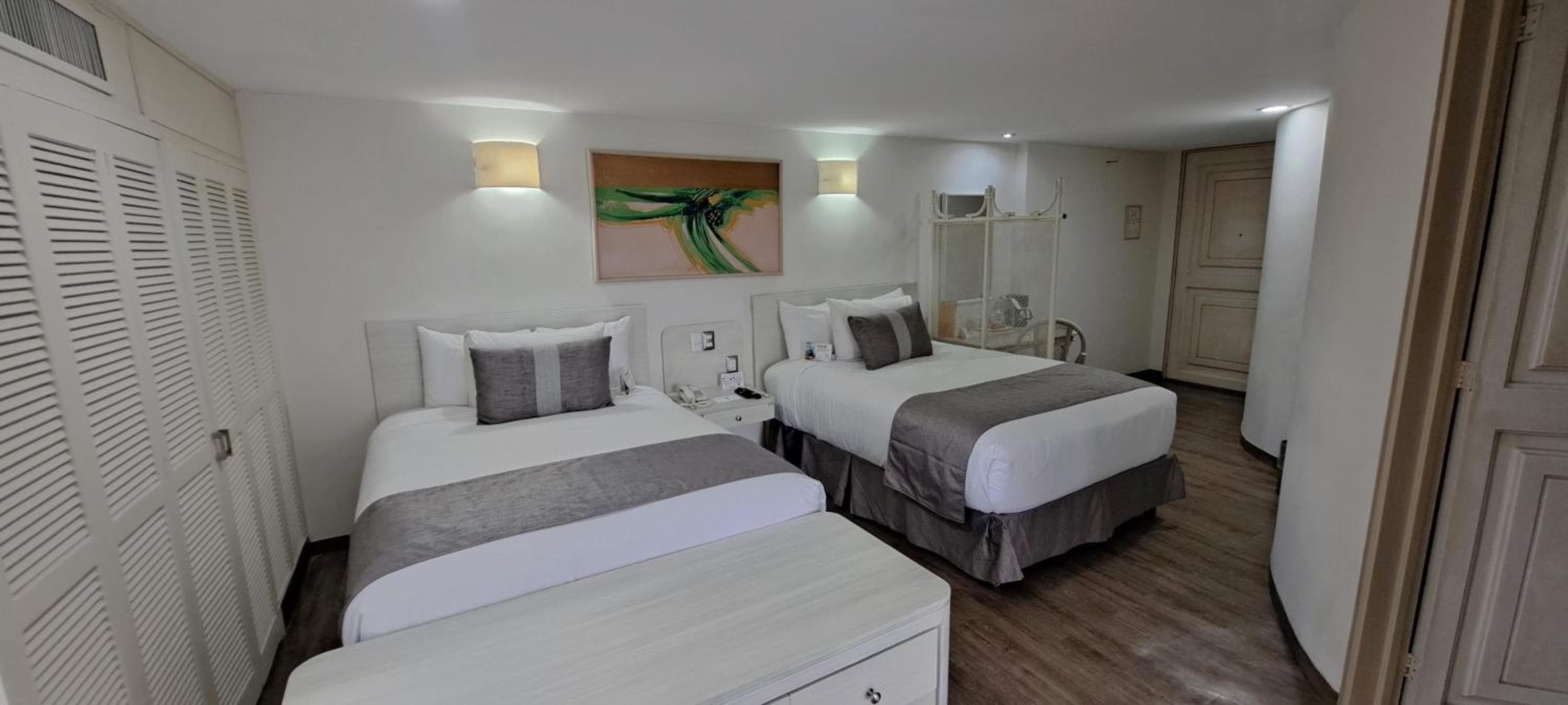 Hotel Jahrhundert Reforma — 17