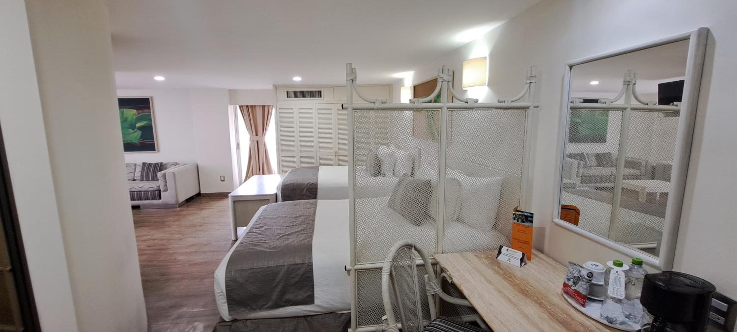 Hotel Jahrhundert Reforma — 18