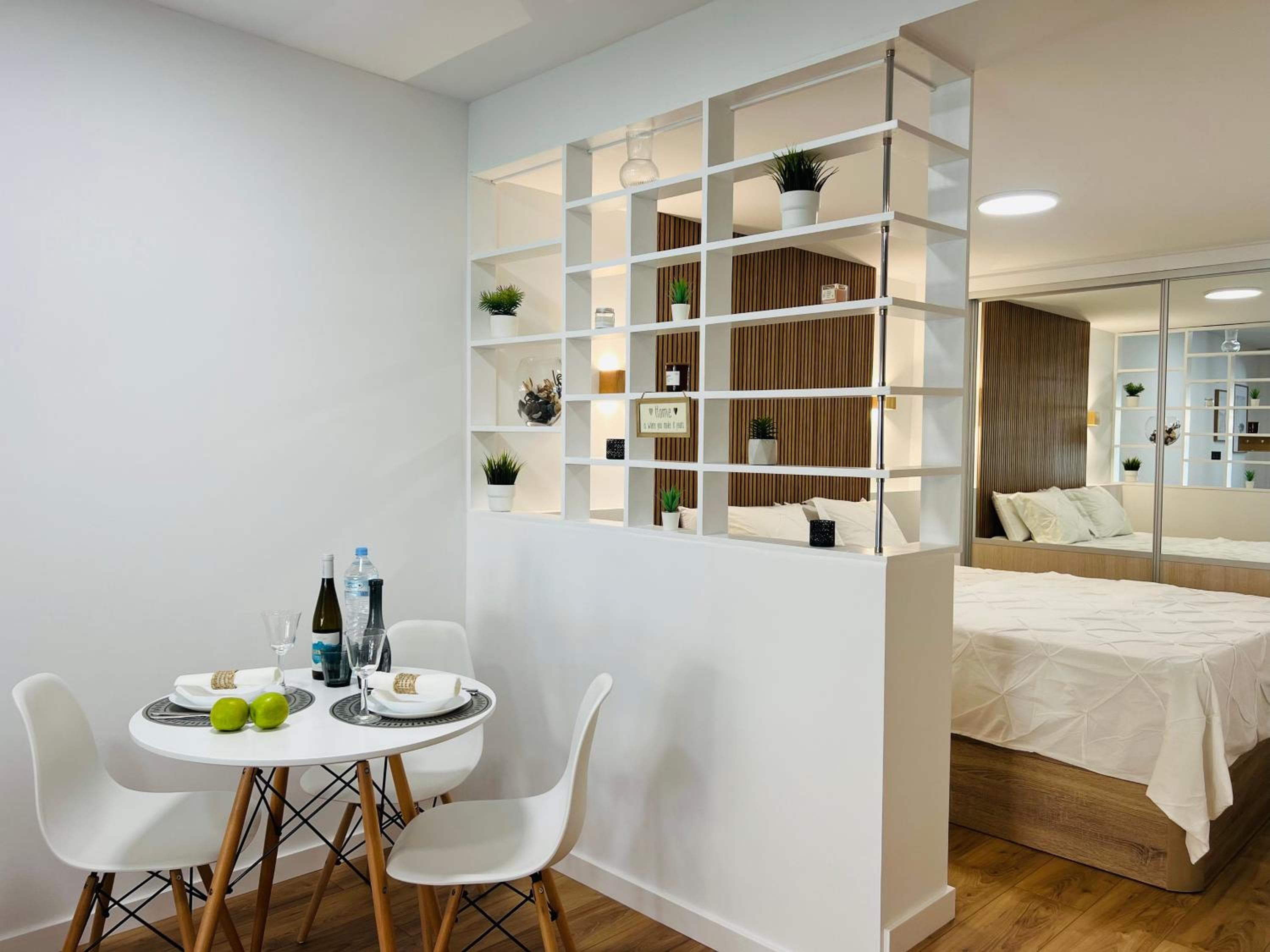 El Camison Holiday Studio Las Americas — 4