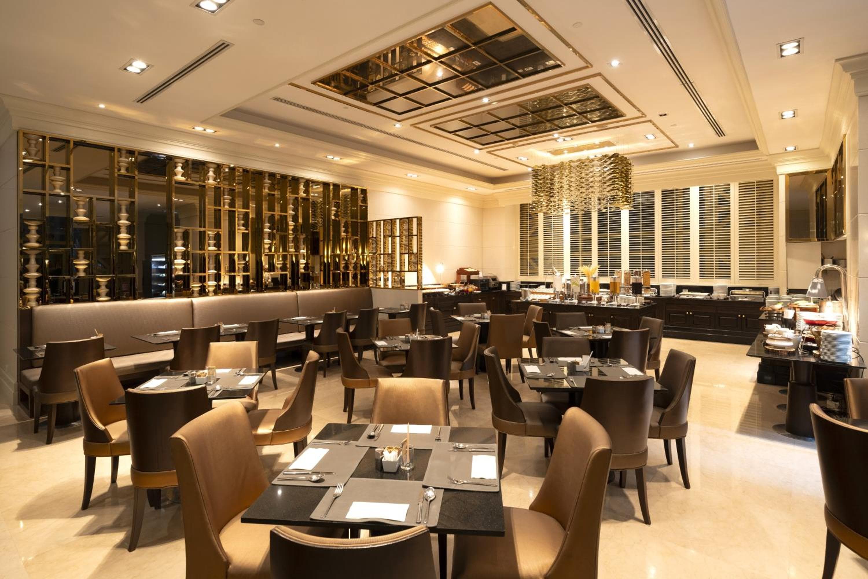 Grande Centre Point Hotel Ratchadamri Bangkok — 19
