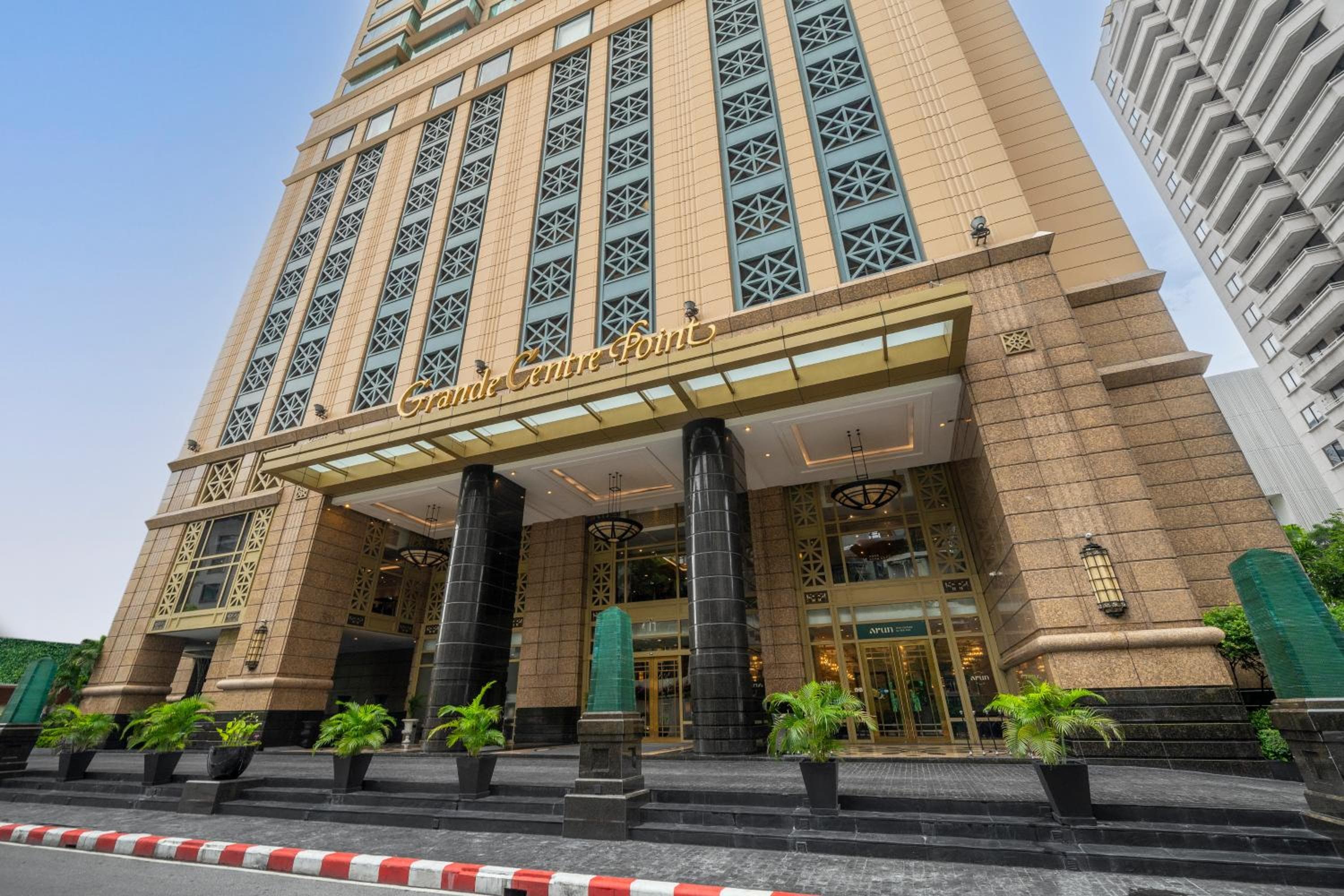 Hotel Grande Centre Point Ratchadamri Bangkok — 2