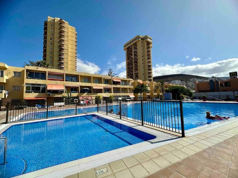 Las Vistas Beach Los Cristianos 2 Swimming Pools — 4