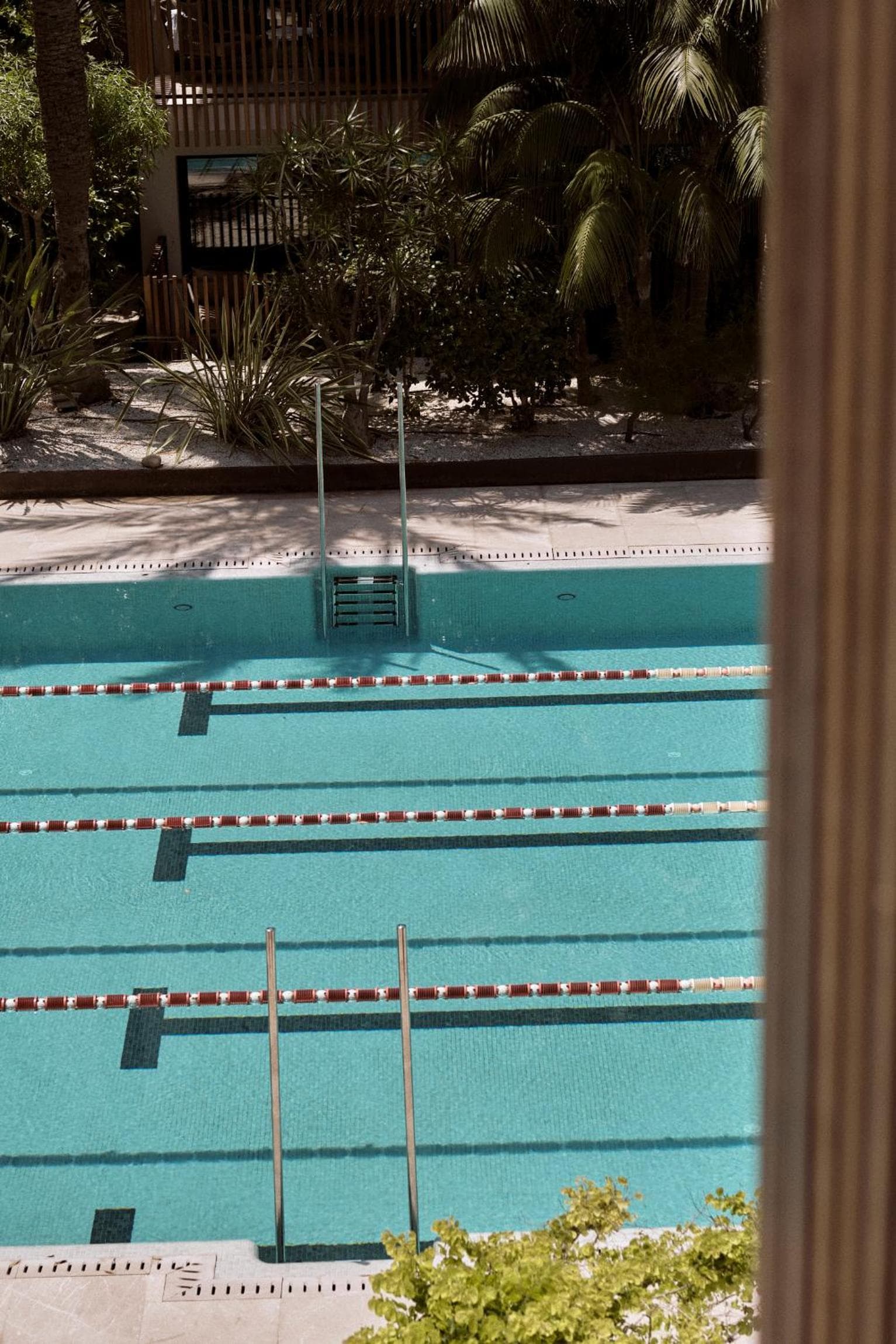 Las Gaviotas Suites Hotel & Spa — 28