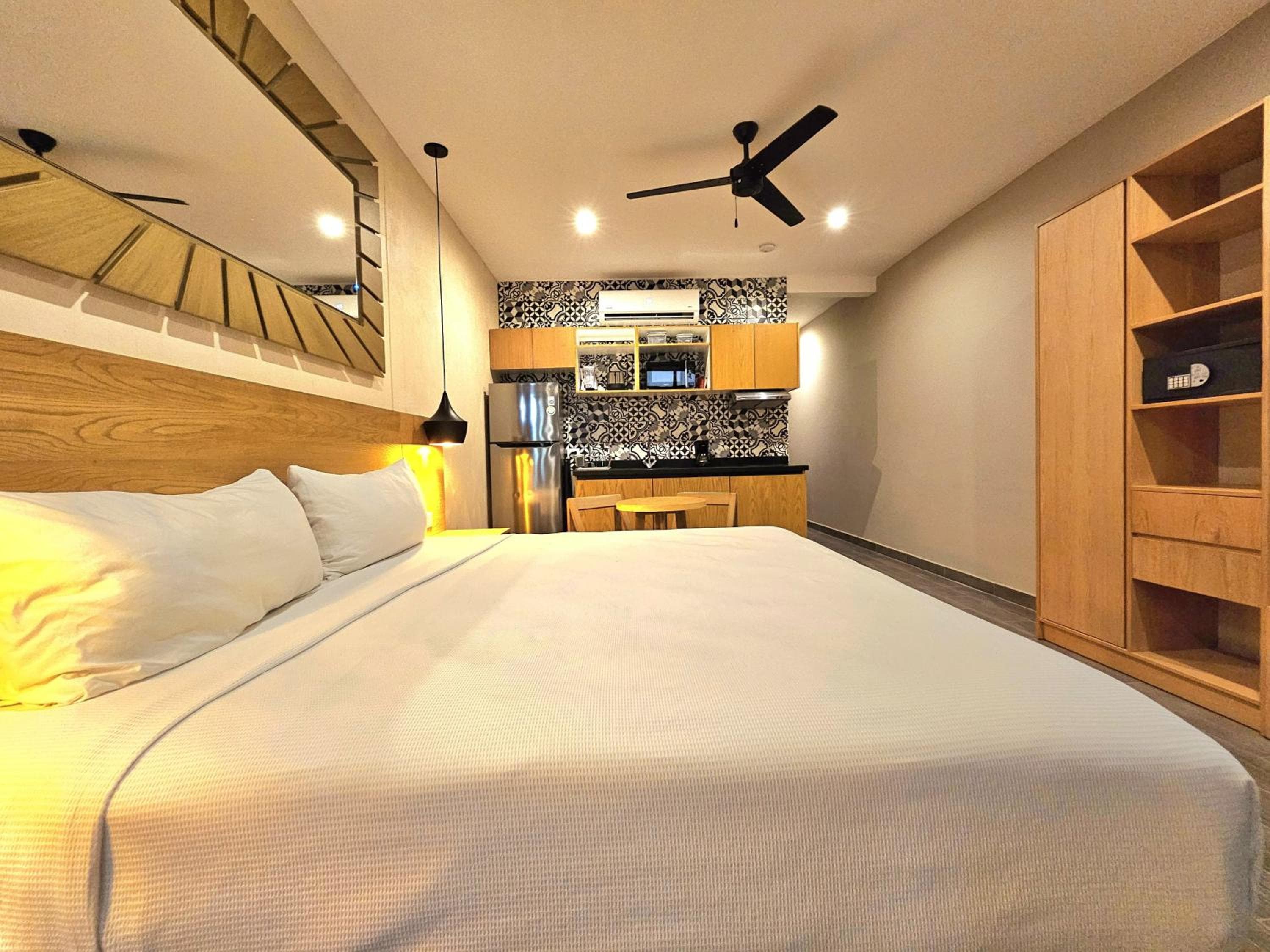 Sofía Boutique Condos by Bunik — 9