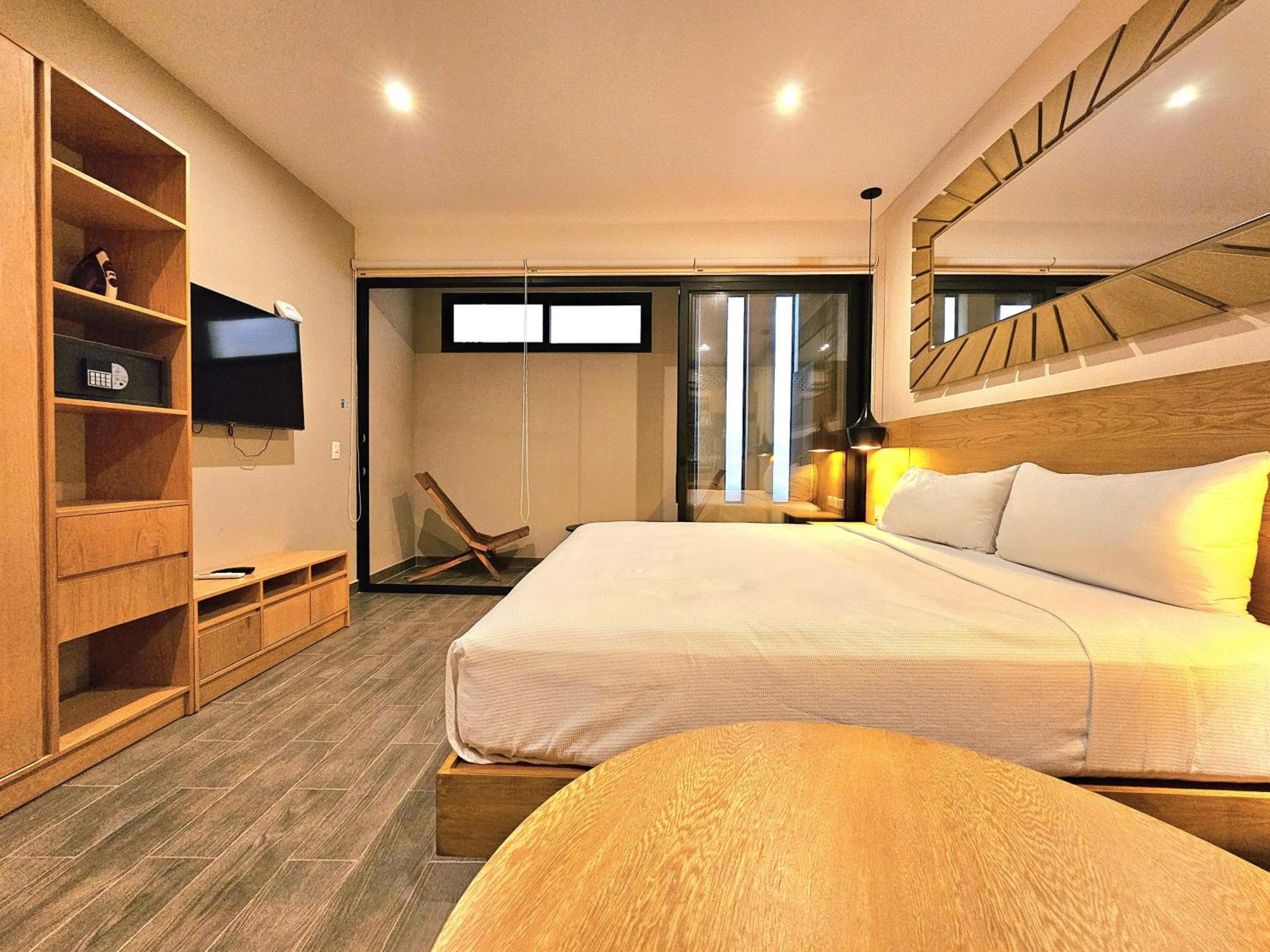 Sofía Boutique Condos by Bunik — 30