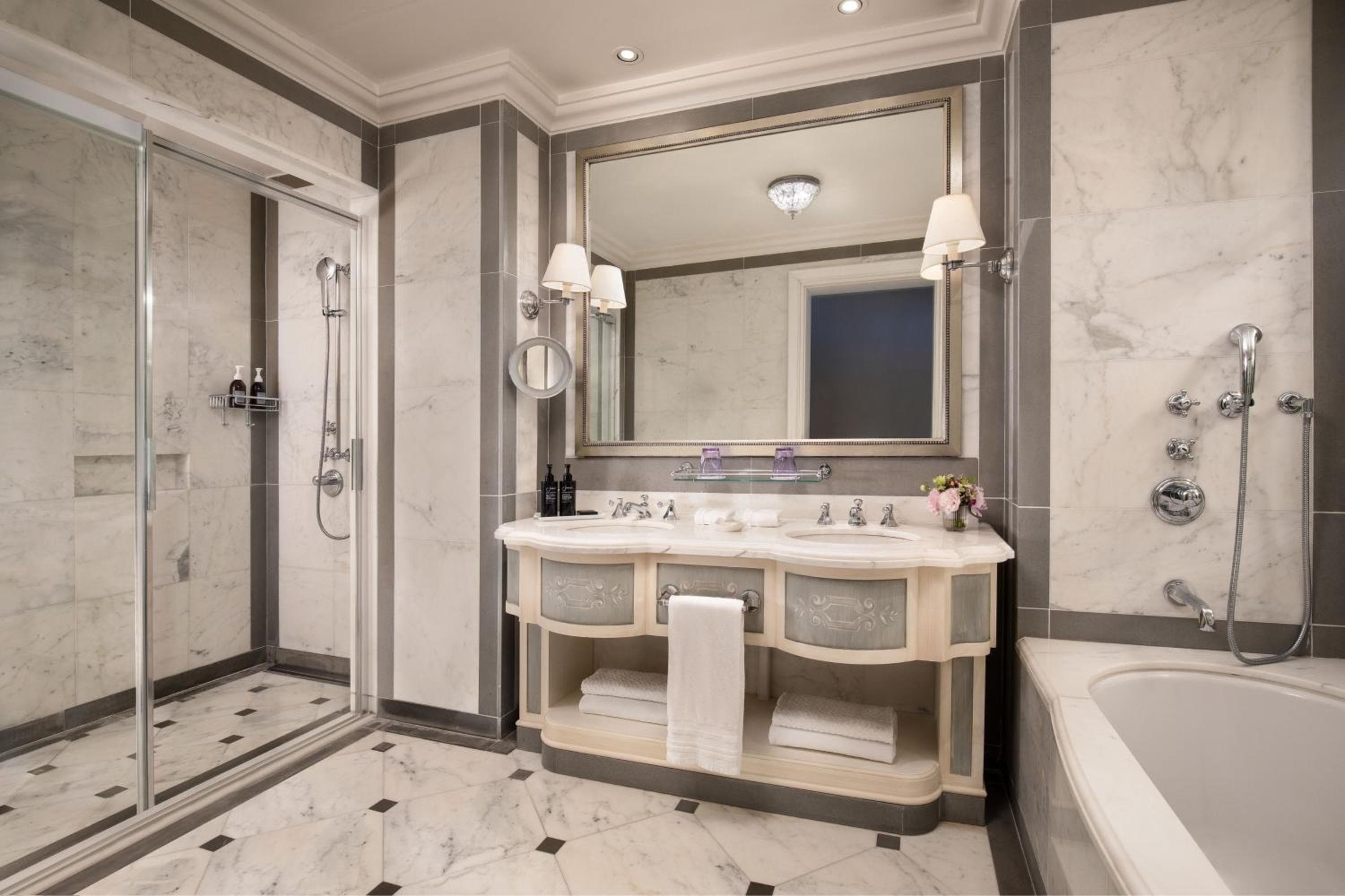 El St. Regis Florencia — 30