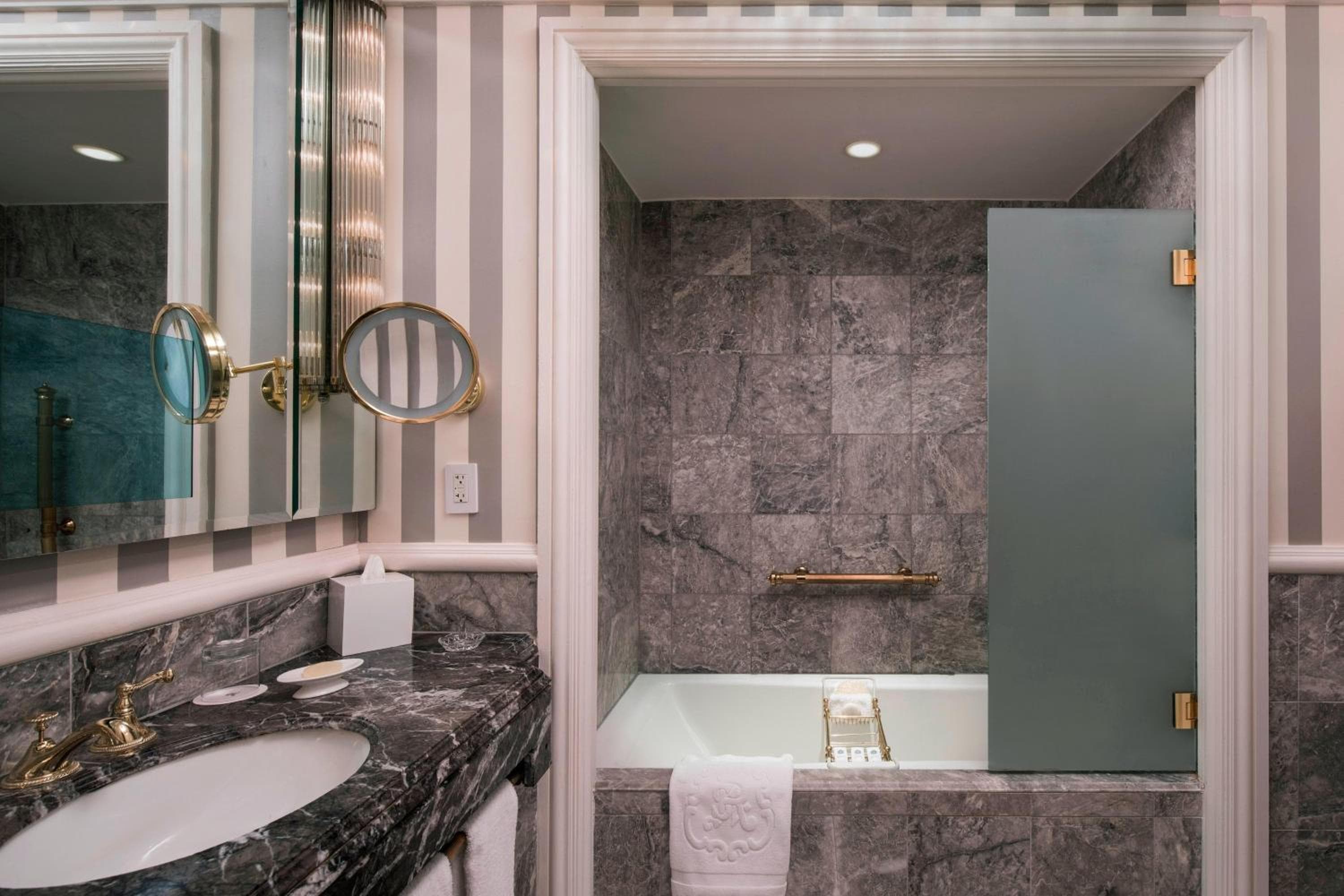 El St. Regis Nueva York — 12