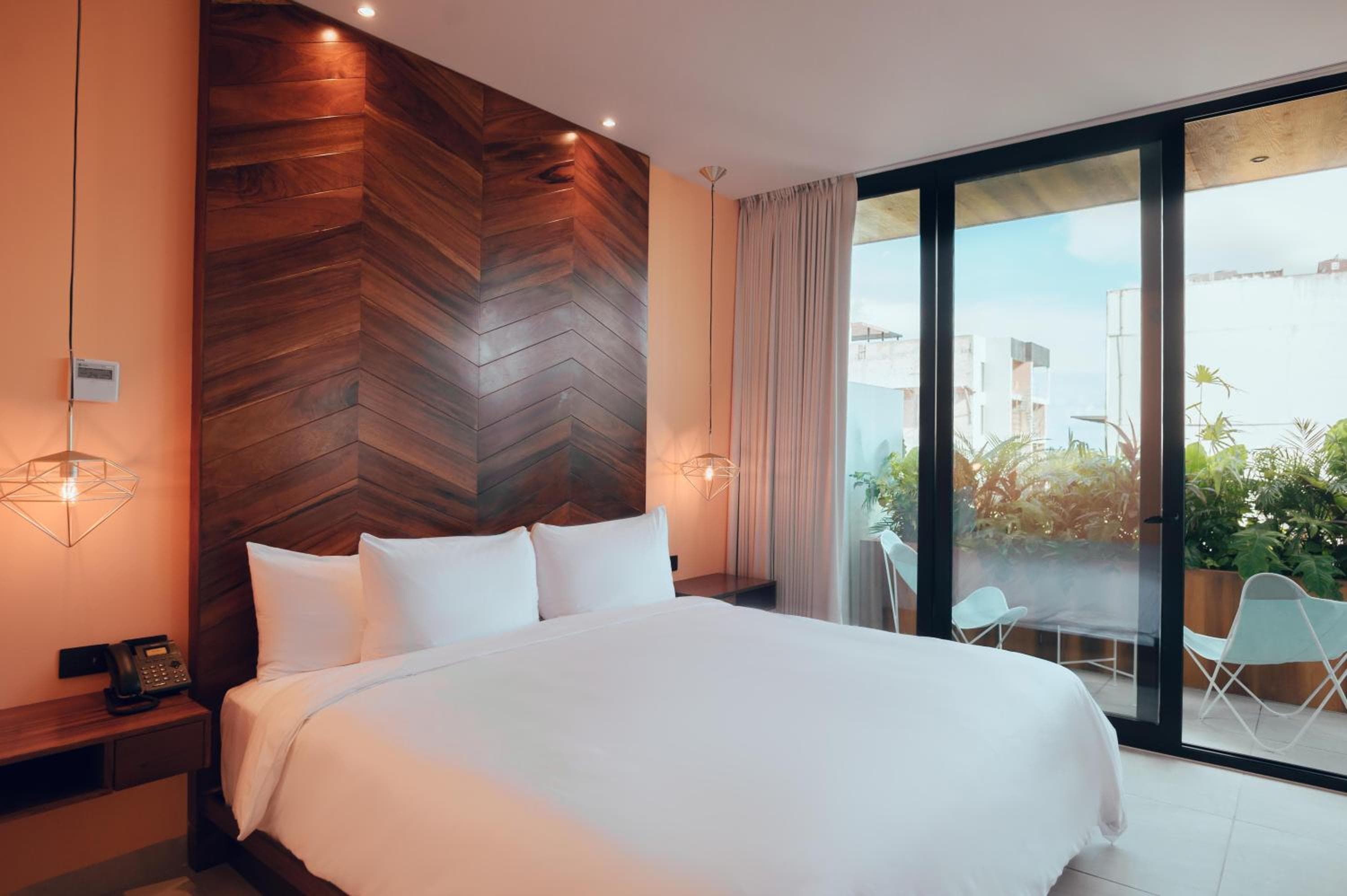 CALIXTA Hotel — 23