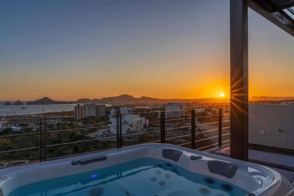 Bester Blick von der Dachterrasse mit beheiztem Whirlpool — 4