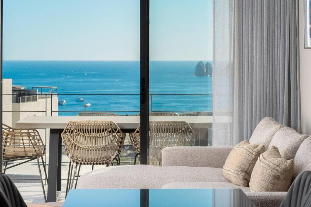 Bester Blick von der Dachterrasse mit beheiztem Whirlpool — 15