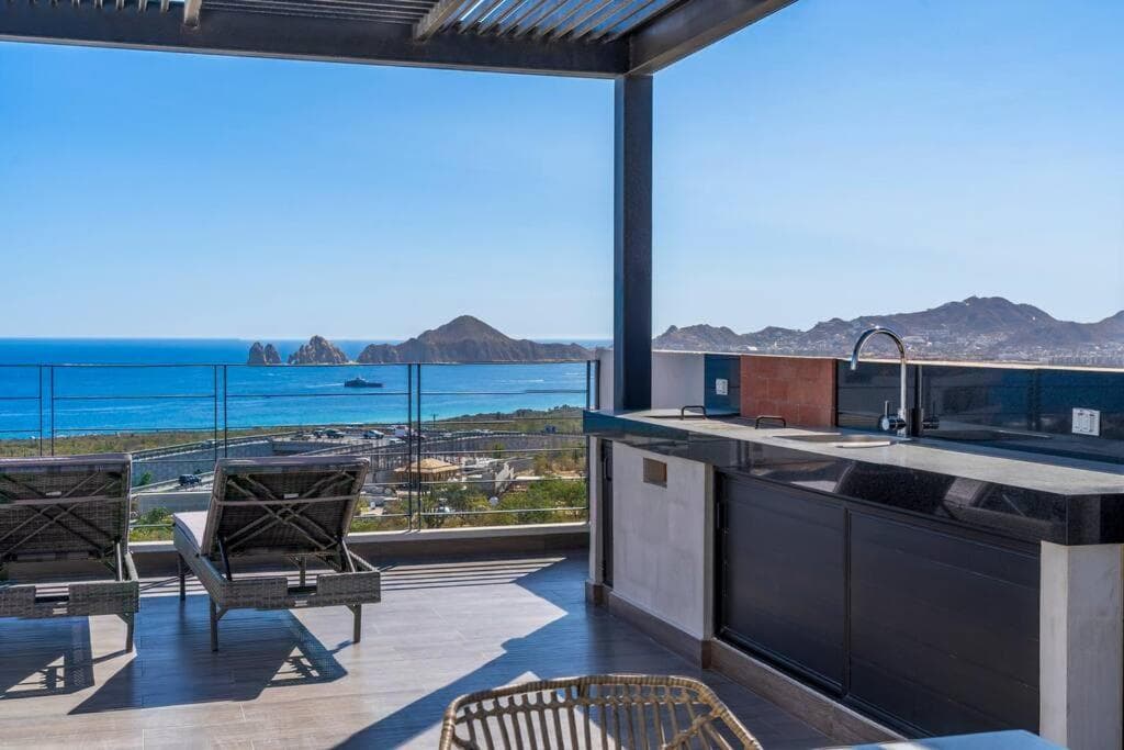 Bester Blick von der Dachterrasse mit beheiztem Whirlpool — 16