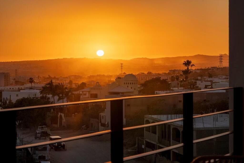 Bester Blick von der Dachterrasse mit beheiztem Whirlpool — 19