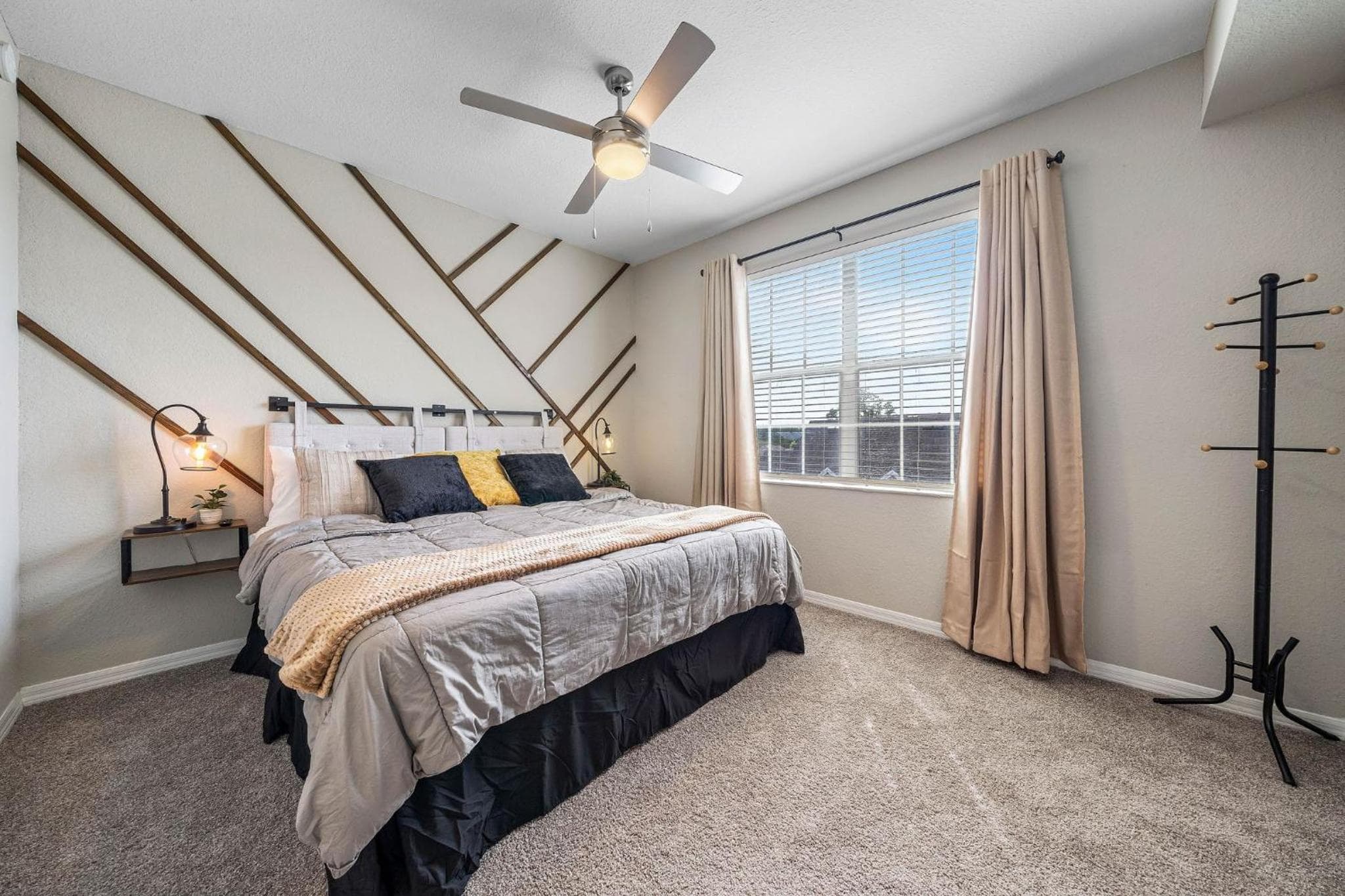 Spacious 3BR2BA w Pool Gym Near Airport #4 — 20