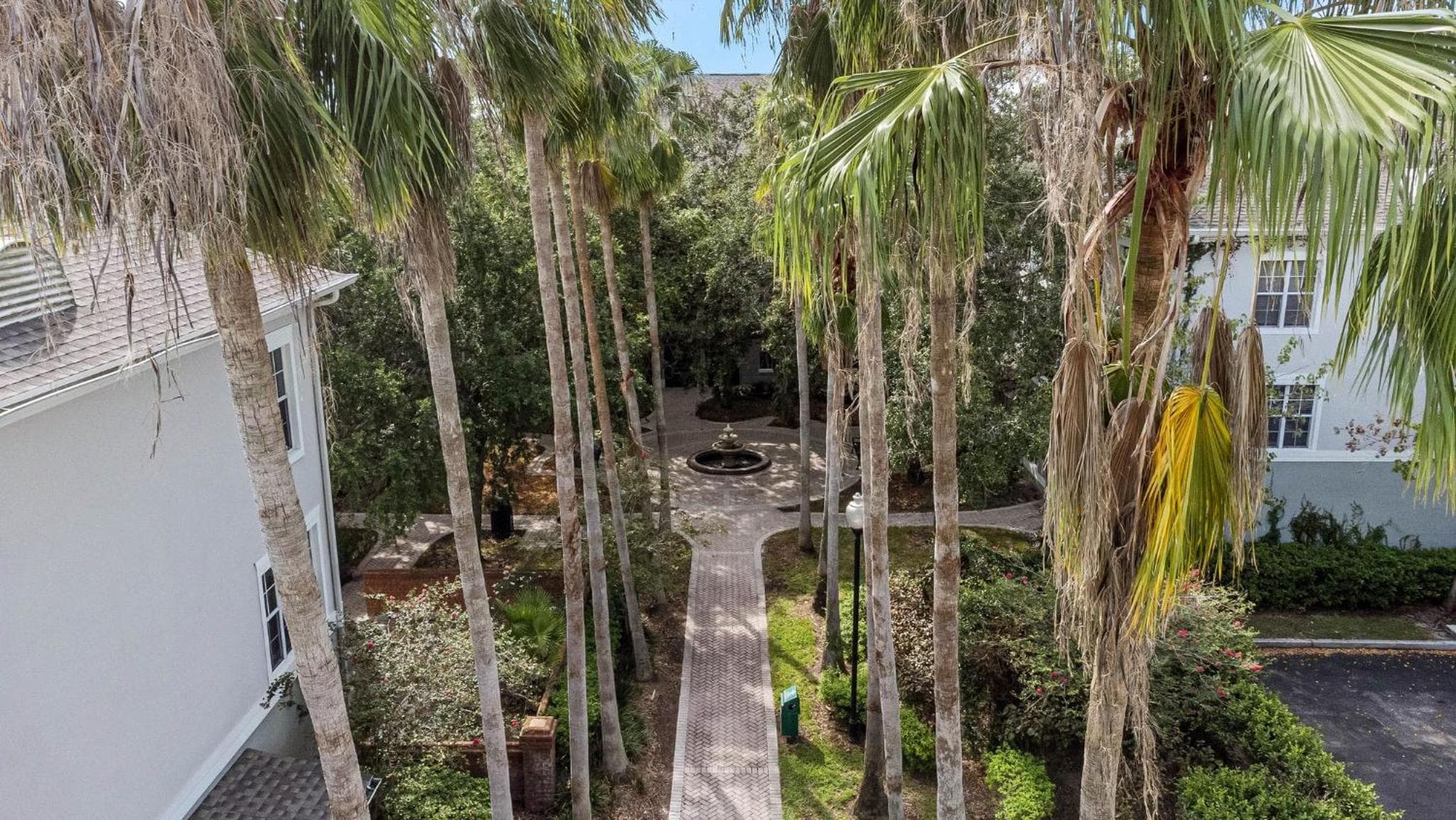 Spacious 3BR2BA w Pool Gym Near Airport #4 — 30