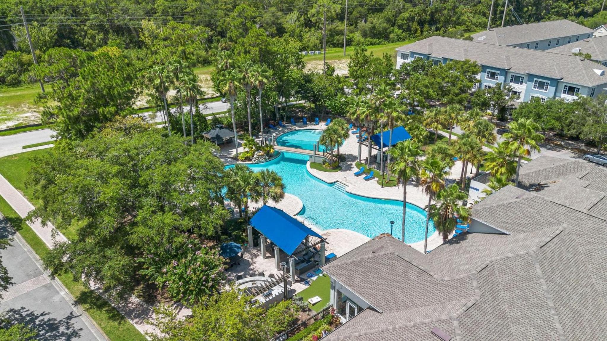 Chic 3br2ba- Minutes To Airport & Westchase #4 — 4