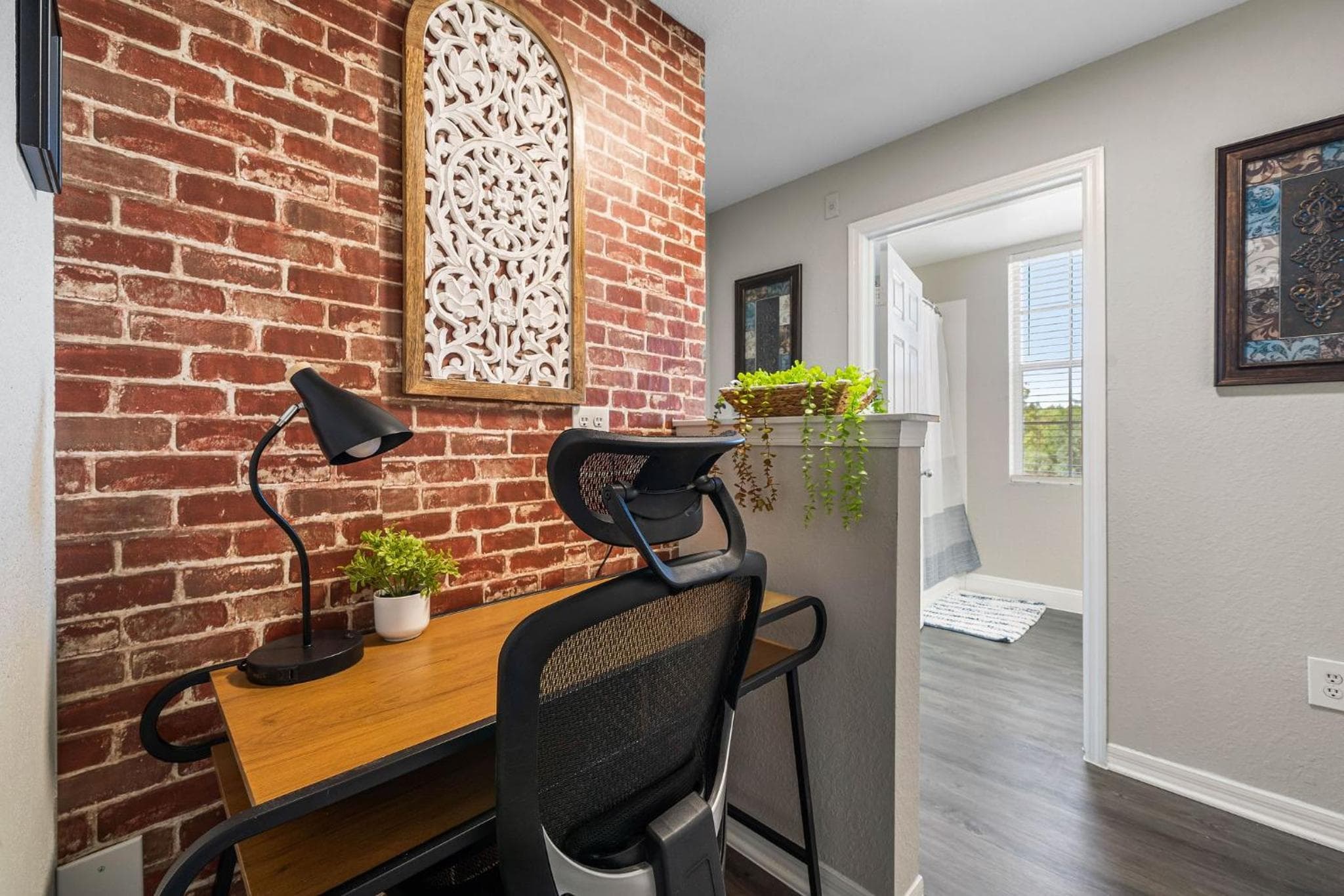 Spacious 3BR2BA w Pool Gym Near Airport #4 — 24