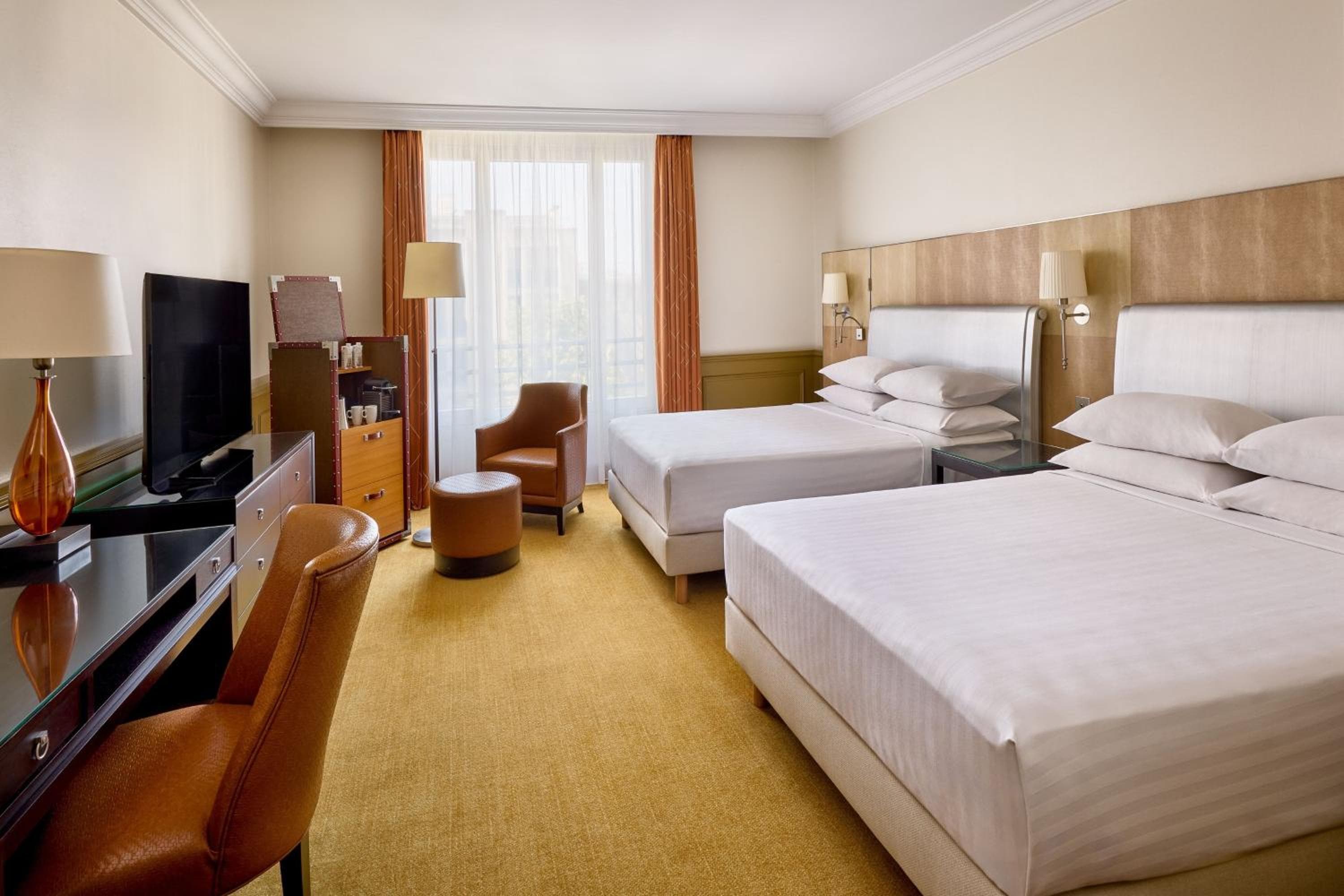 Hotel Marriott Champs Elysees di Parigi — 23