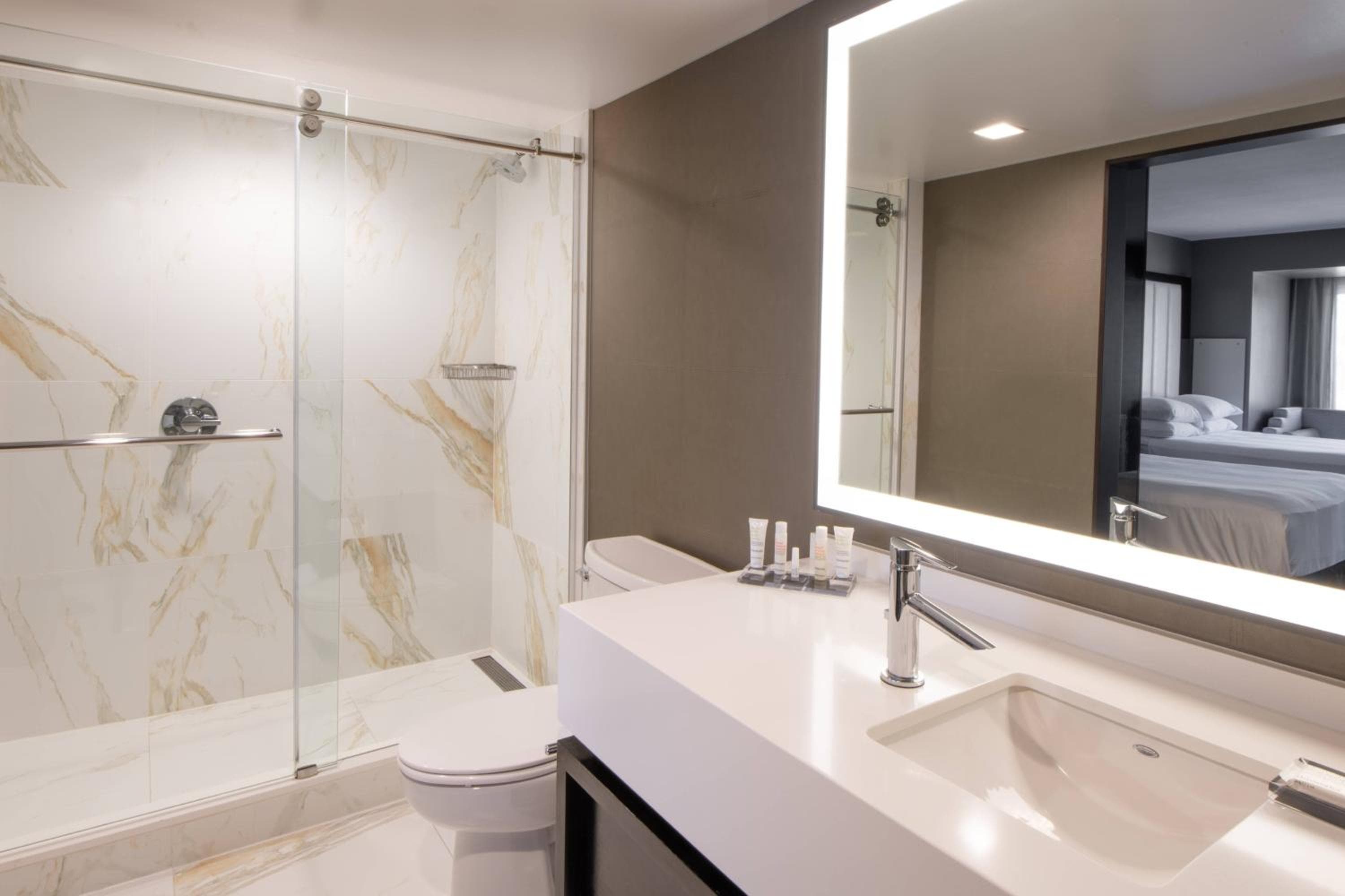 Beverly Hills Marriott — 23