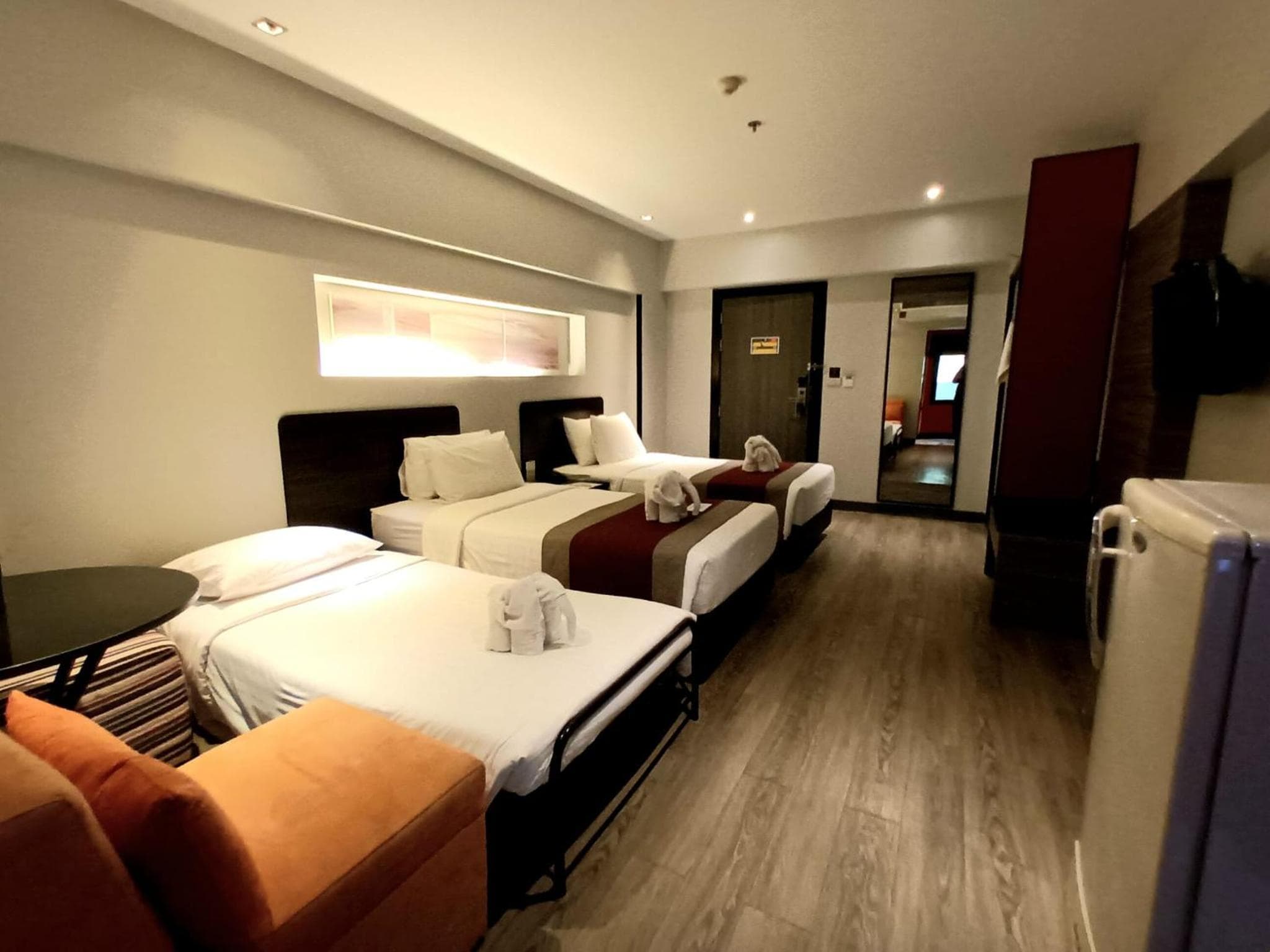 Nouvo City Hotel — 9