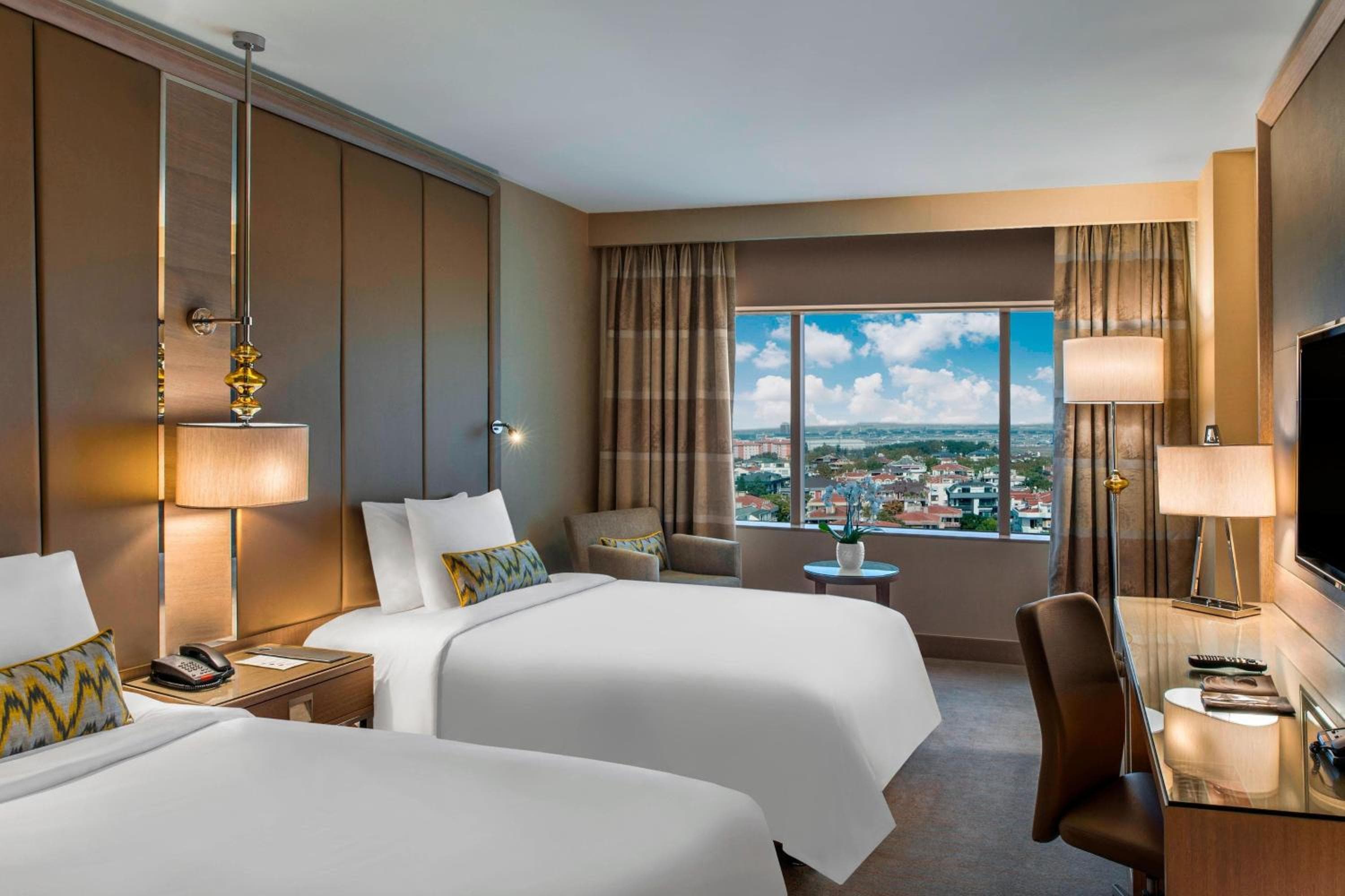 Renaissance Polat Istanbul Hotel — 27