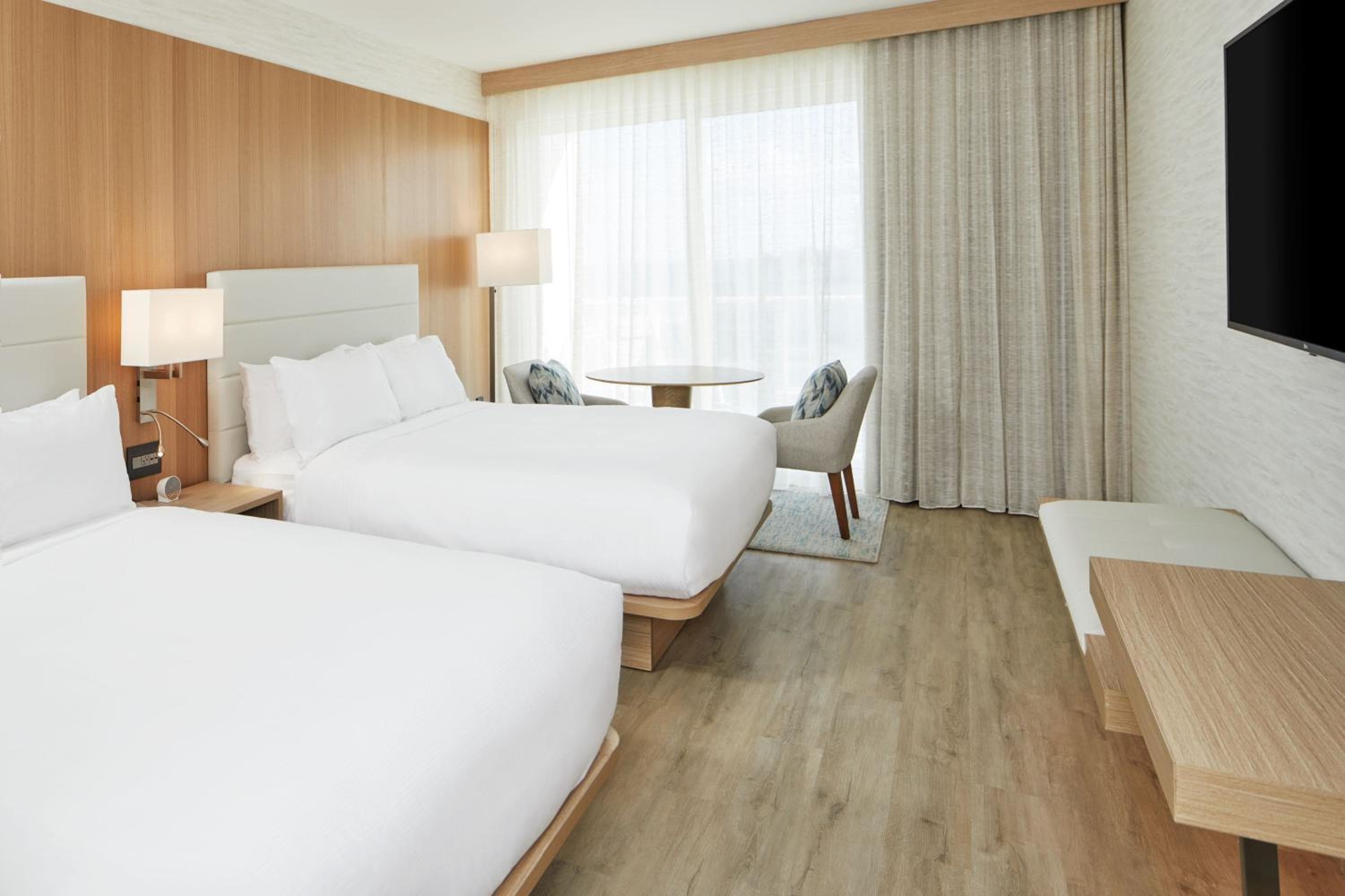 AC Hotel von Marriott Fort Lauderdale Beach — 12